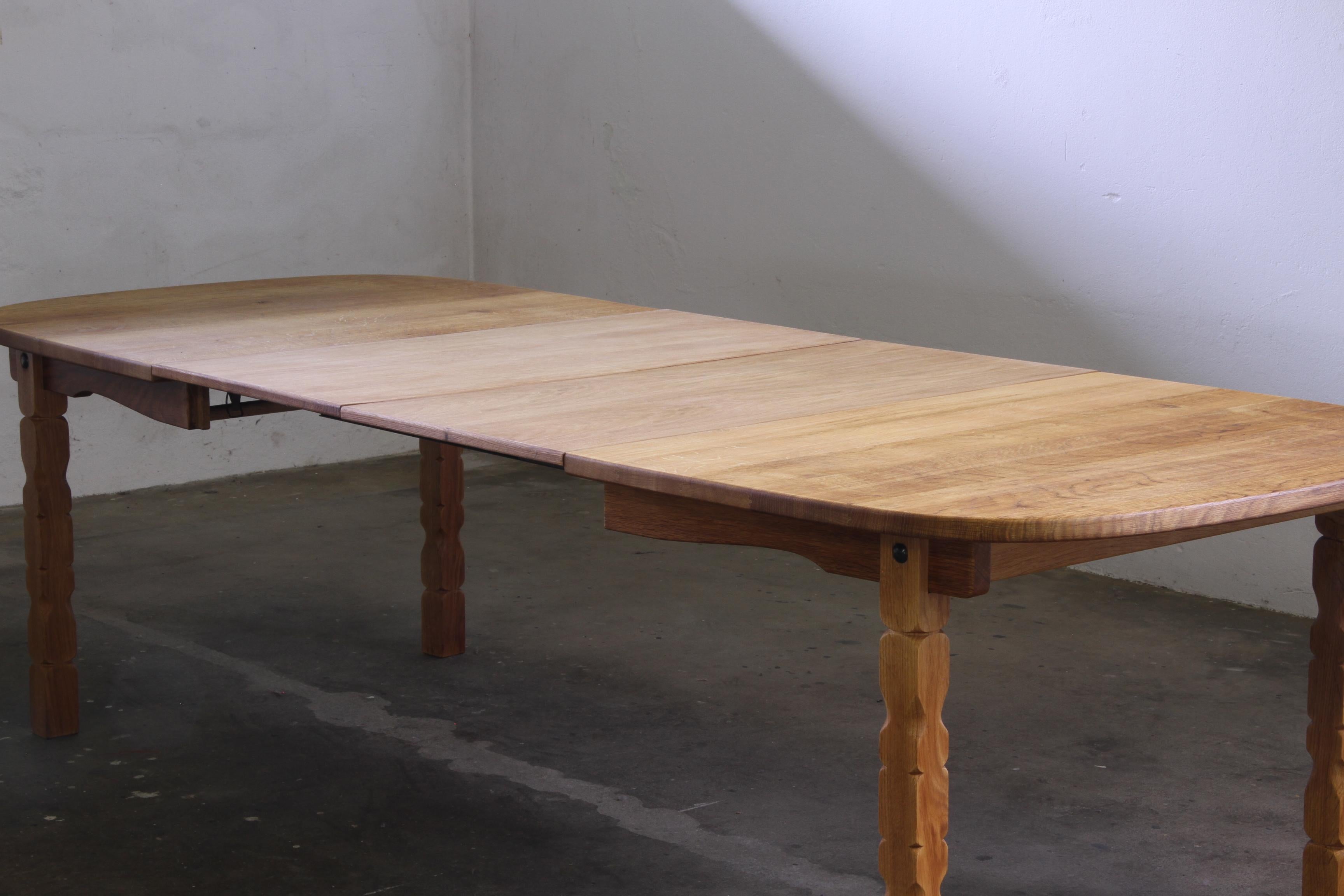 Vintage 1960s Oval Brutalist Danish Extending Oak Dining Table Style of Kjærnulf For Sale 11