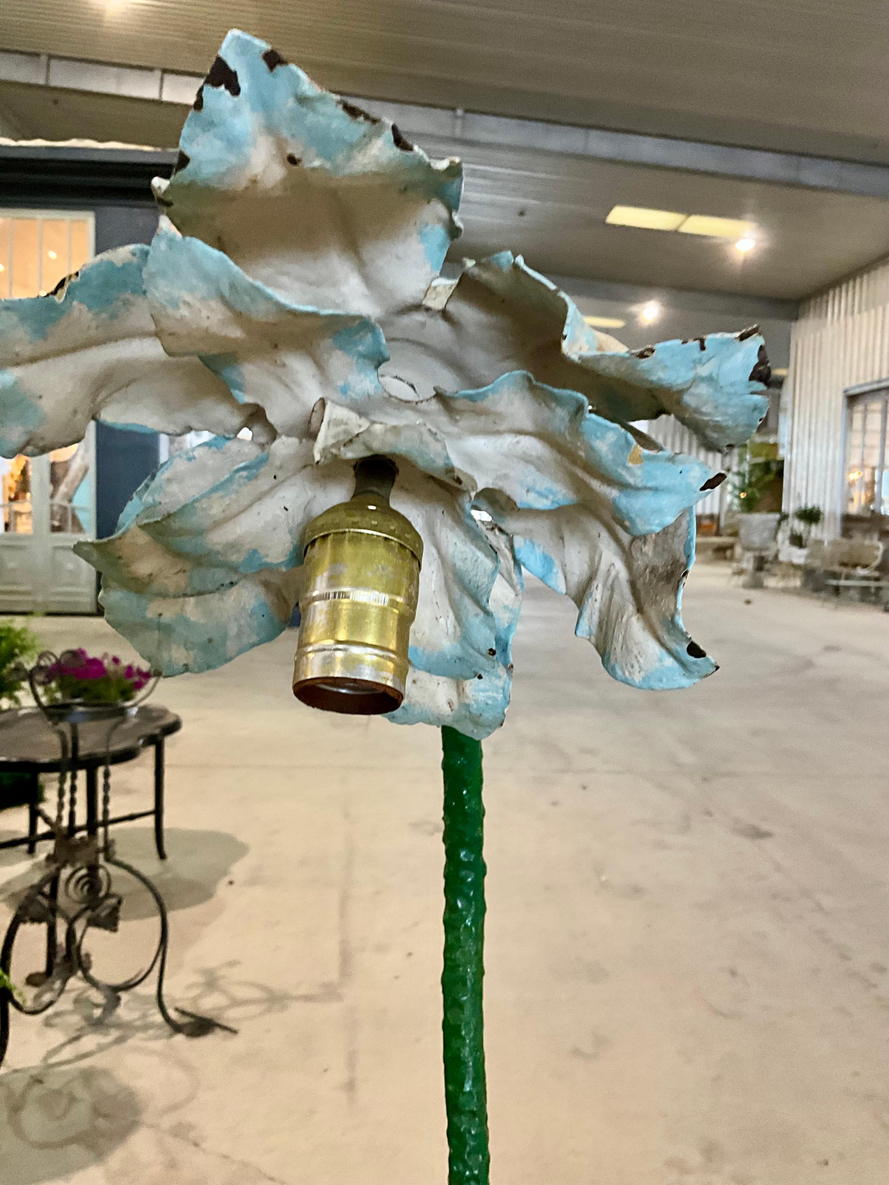 Hand-Crafted Vintage 1960s Painted Iron Lamp with Bird and Flower Design For Sale