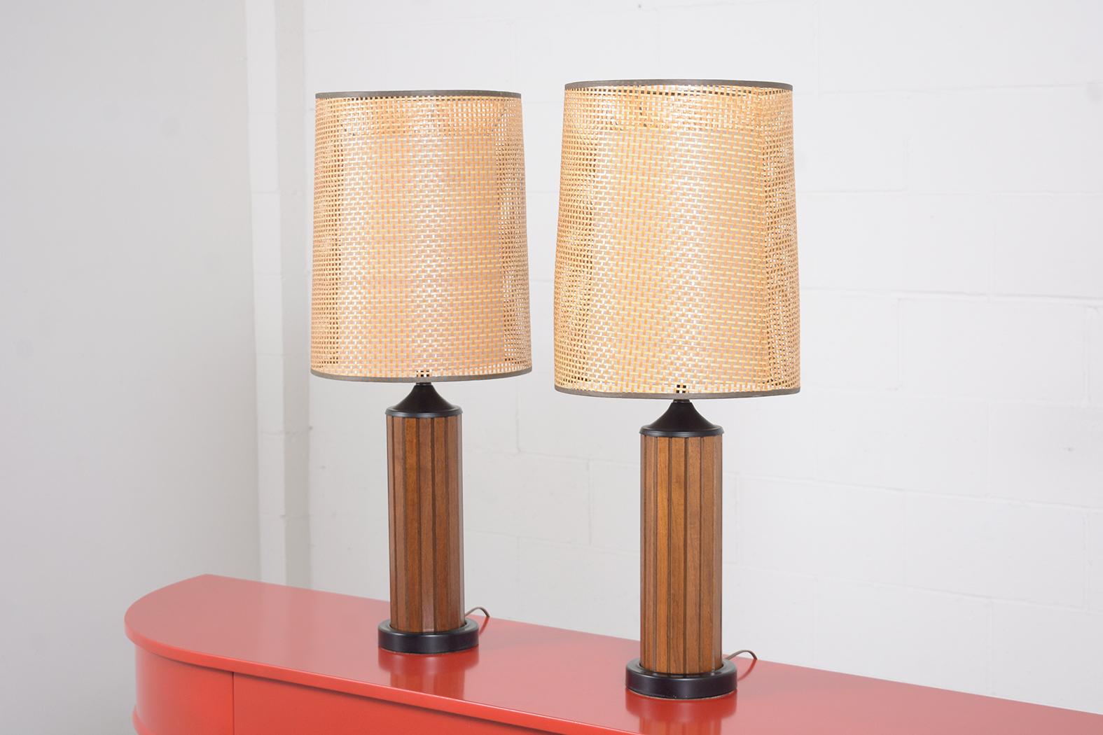Mid-Century Modern Paire de lampes de bureau vintage mi-siècle moderne, années 1960