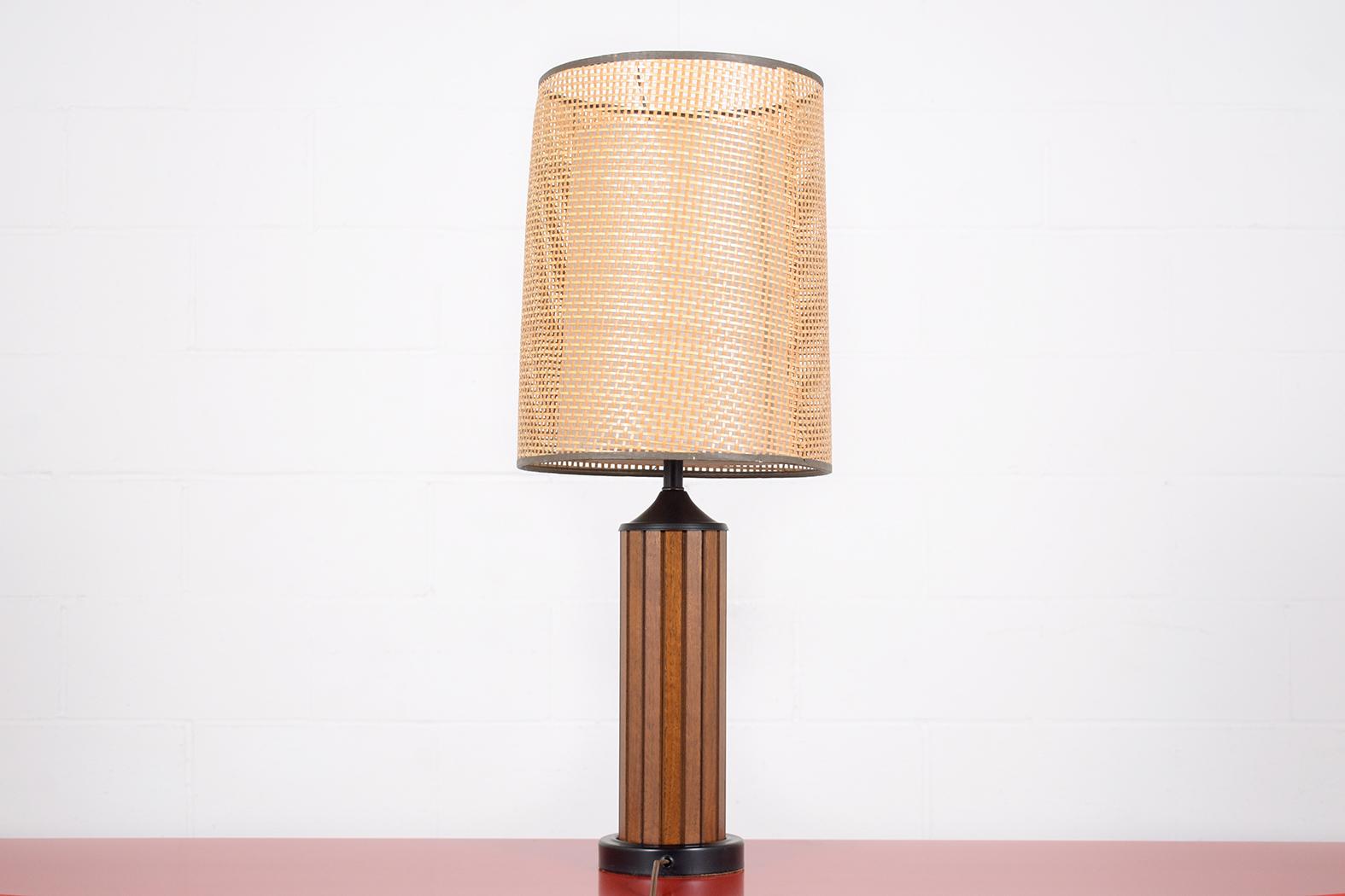 Hand-Crafted Vintage 1960s Pair of Mid-Century Table Lamps