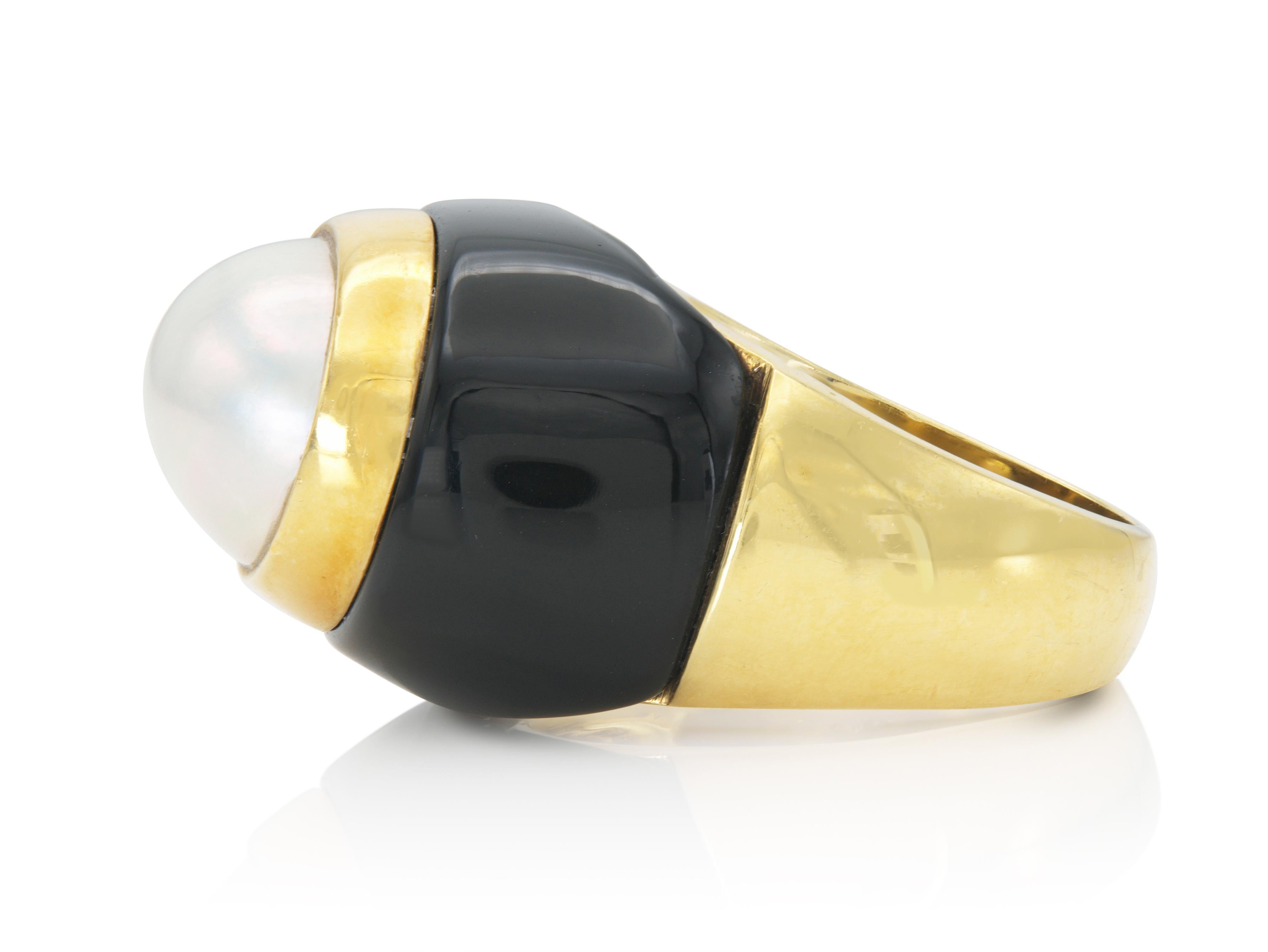 Vintage 1960s Perle und Onyx Ring (Gemischter Schliff) im Angebot
