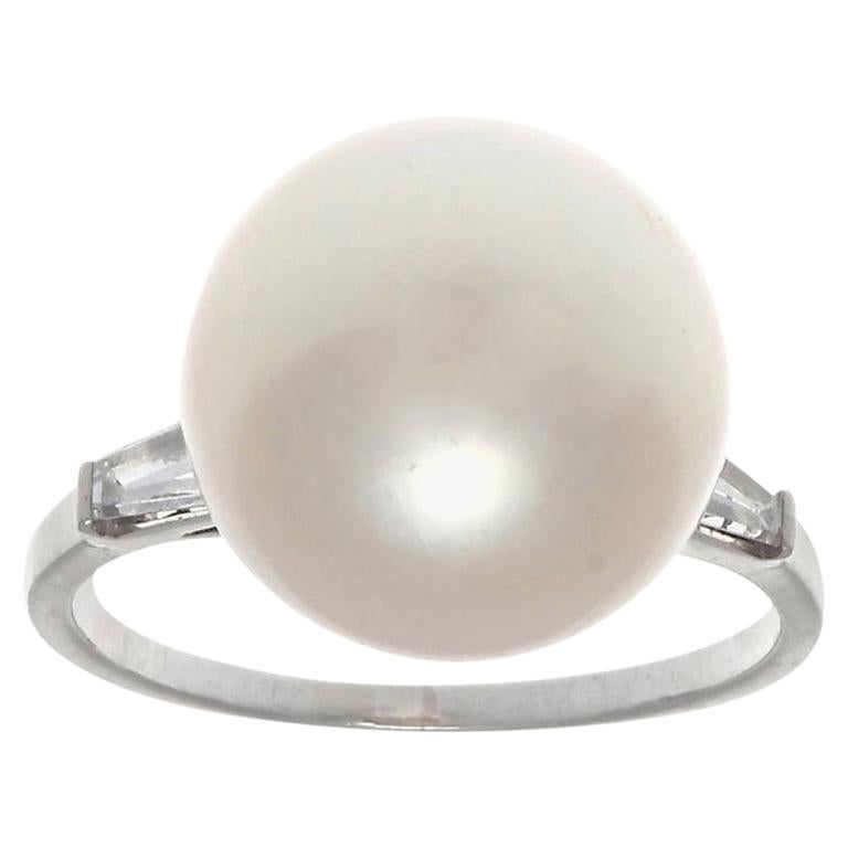 Vintage 1960s Pearl Diamond Platinum Ring