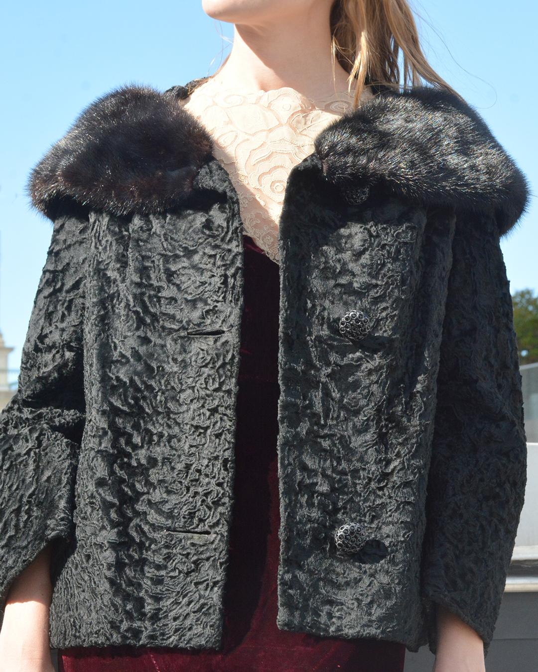 Vintage 1960s Persian Lamb Cropped Coat with Mink Collar For Sale 3
