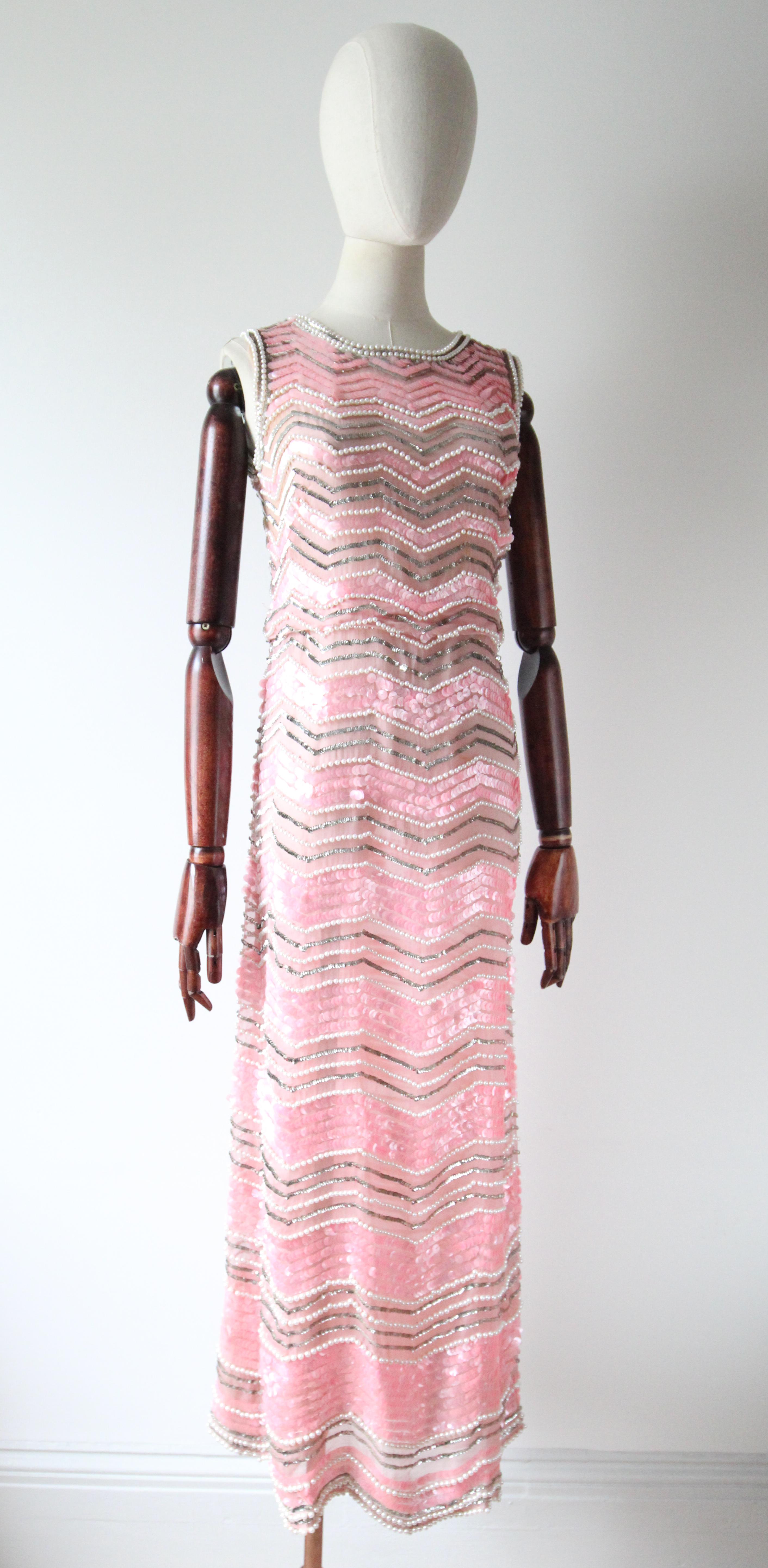 Vintage 1960's Pink Sequin Peal Silk Organza Column Dress Cocktail Dress UK 8-10 In Good Condition For Sale In Cheltenham, GB