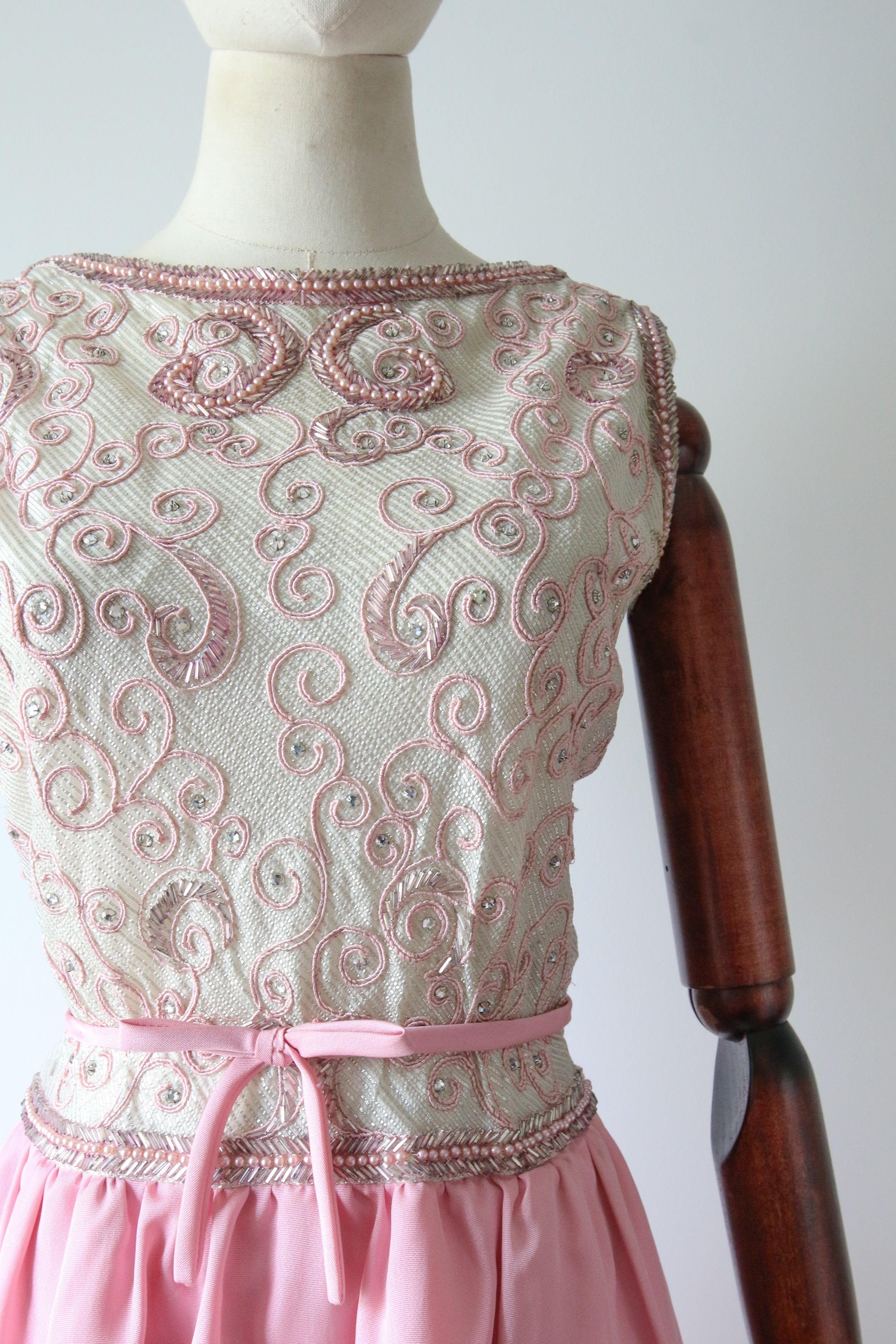Beige Vintage 1960's Pink & Silver Lurex Beaded Frank Usher Evening Gown UK 8-10 For Sale