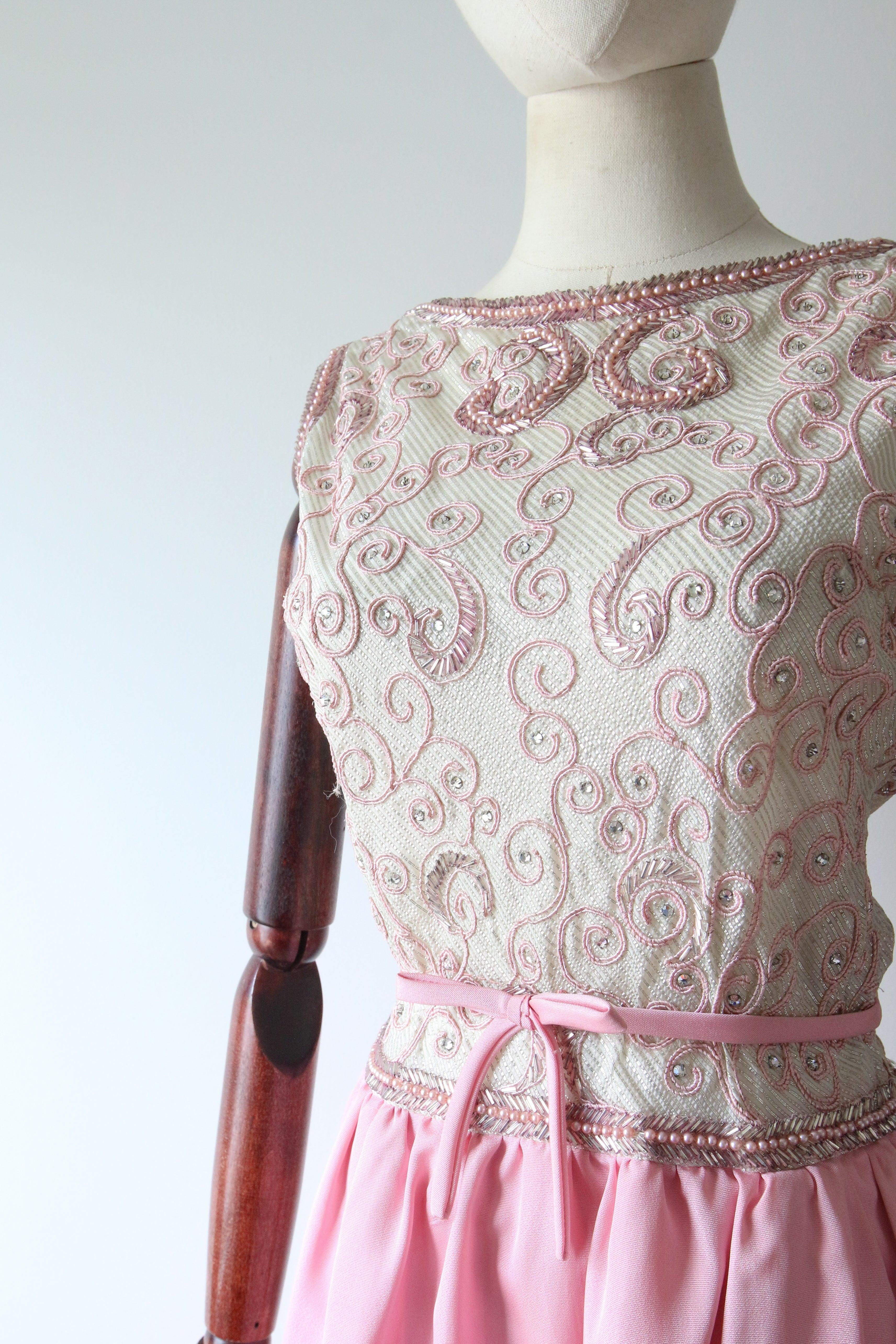 Vintage 1960's Pink & Silver Lurex Beaded Frank Usher Evening Gown UK 8-10 For Sale 2