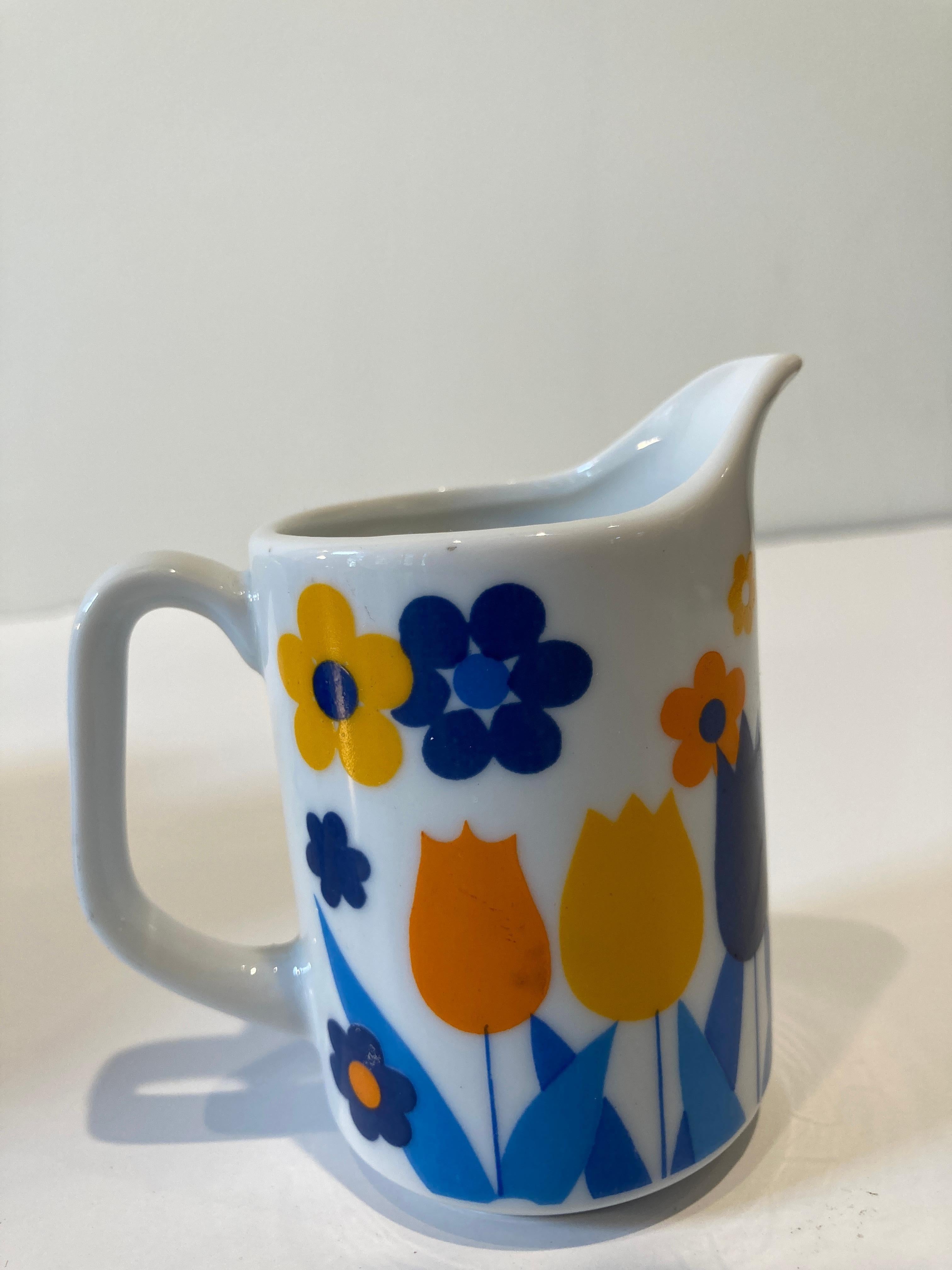 Vintage 1960's Porcelain Coffee Set by Enesco Japan Retro Floral Design For Sale 4