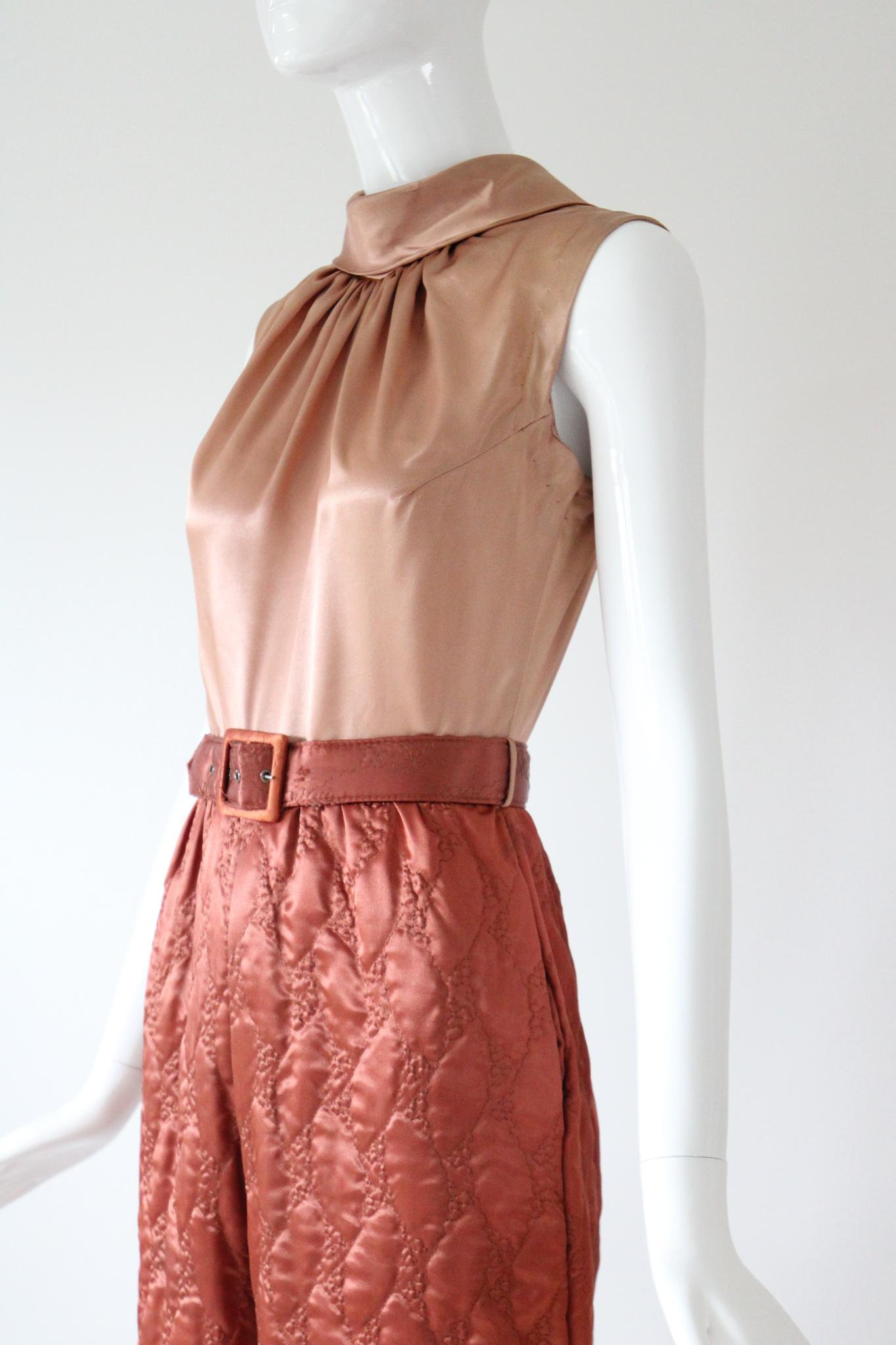 Vintage 1960's Mono Acolchado Blush and Taupe Romper Jumpsuit UK 8 US 4 en venta 2
