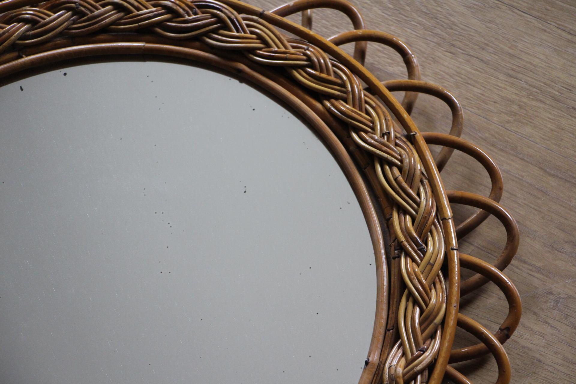 Mid-Century Modern Vintage 1960s Rattan and Bamboo Drop Shape Wall Mirror by Franco Albini