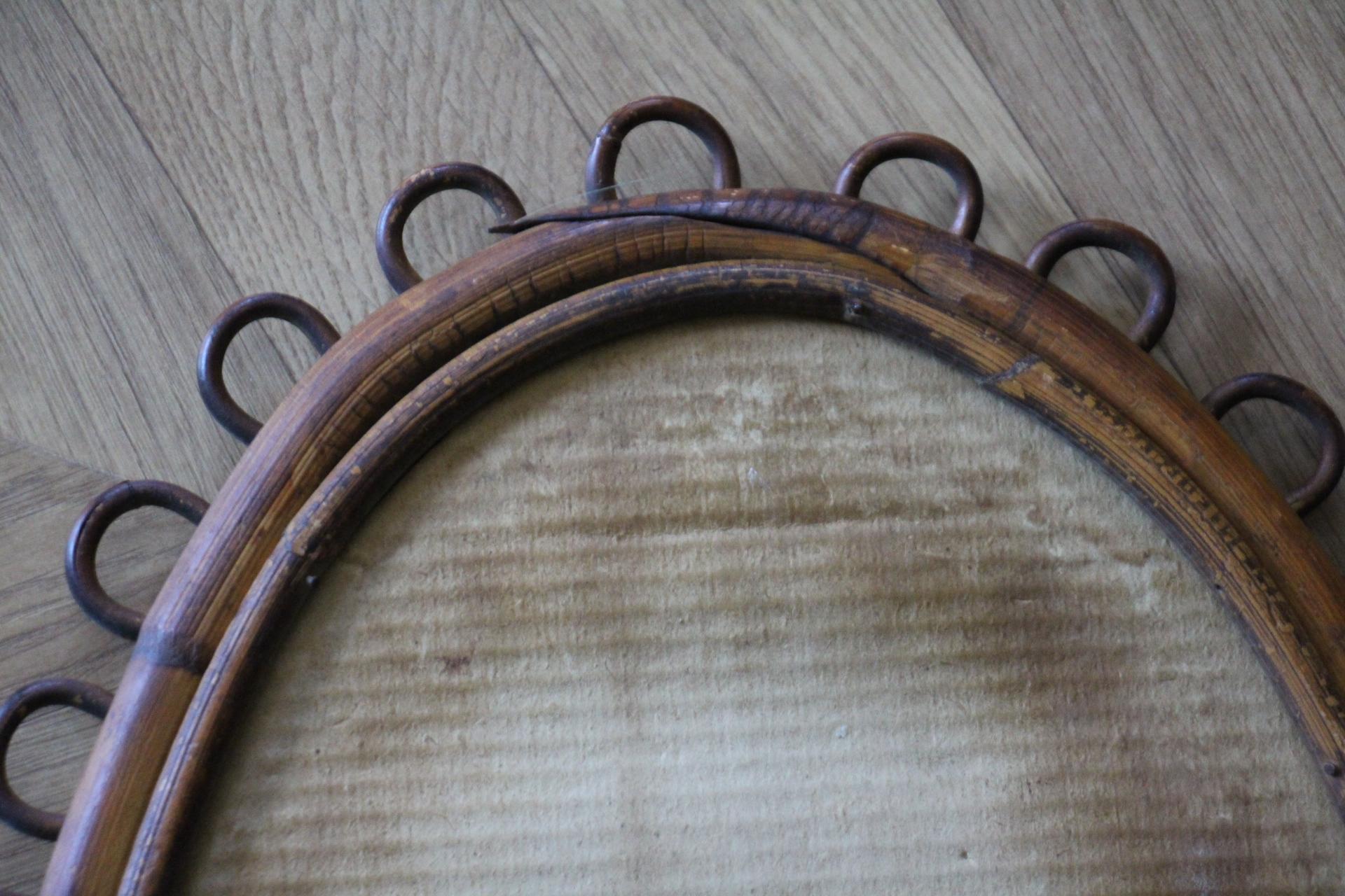 Specchio da parete ovale in rattan e bambù vintage del 1960 di Franco Albini in vendita 4