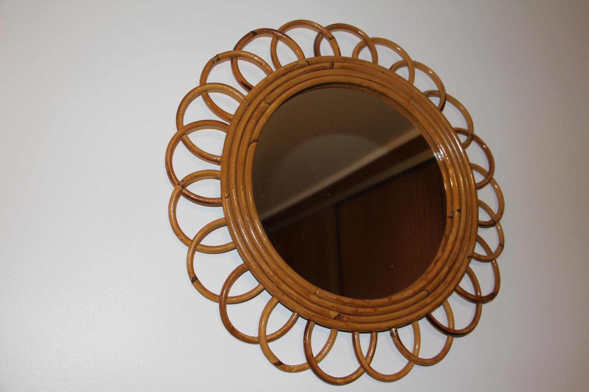 Vintage 1960’s Rattan and Bamboo Round Wall Mirror by Franco Albini For Sale 4