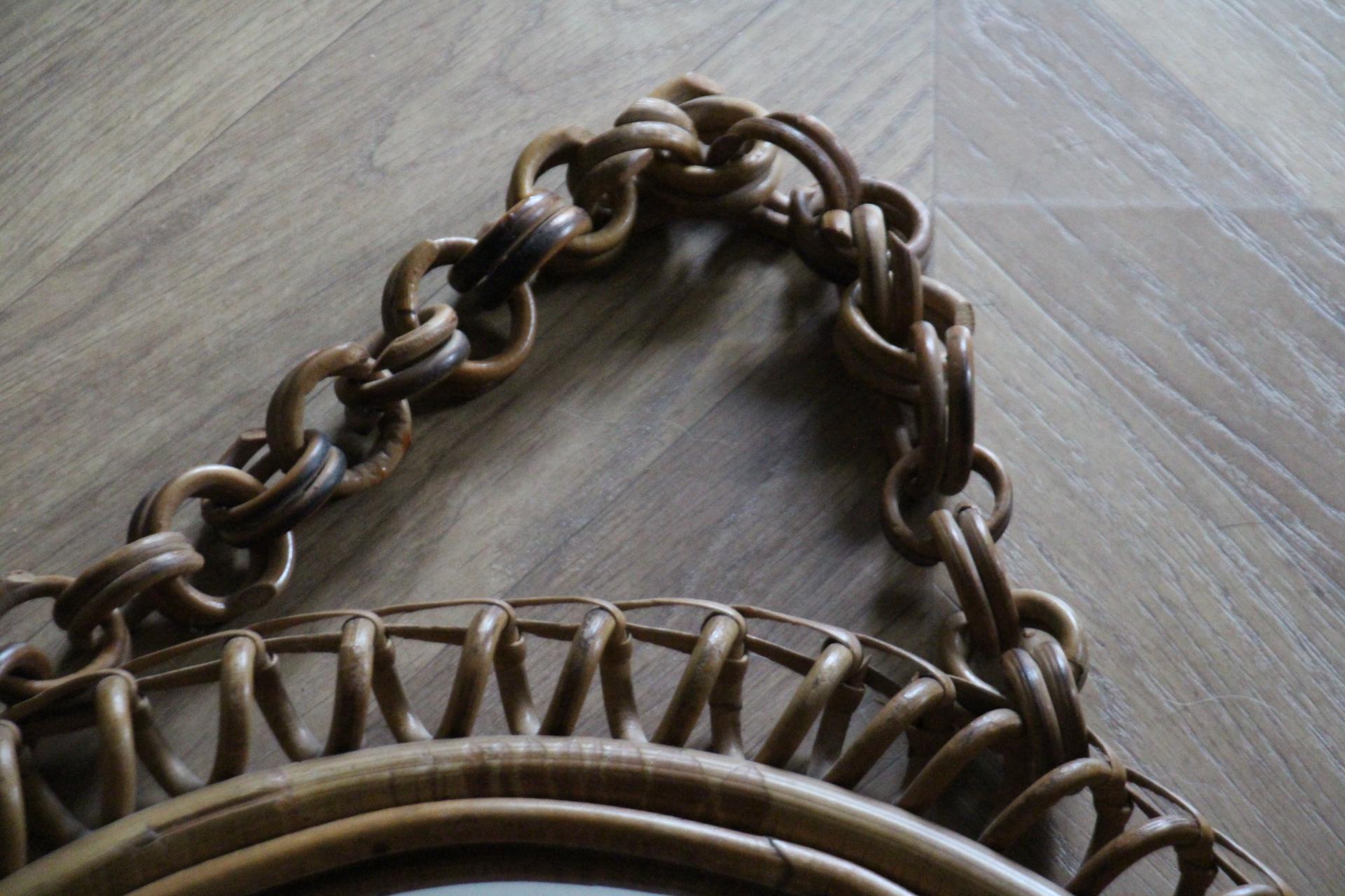 Mid-Century moderno Specchio da parete rotondo in rattan e bambù vintage del 1960 di Franco Albini in vendita