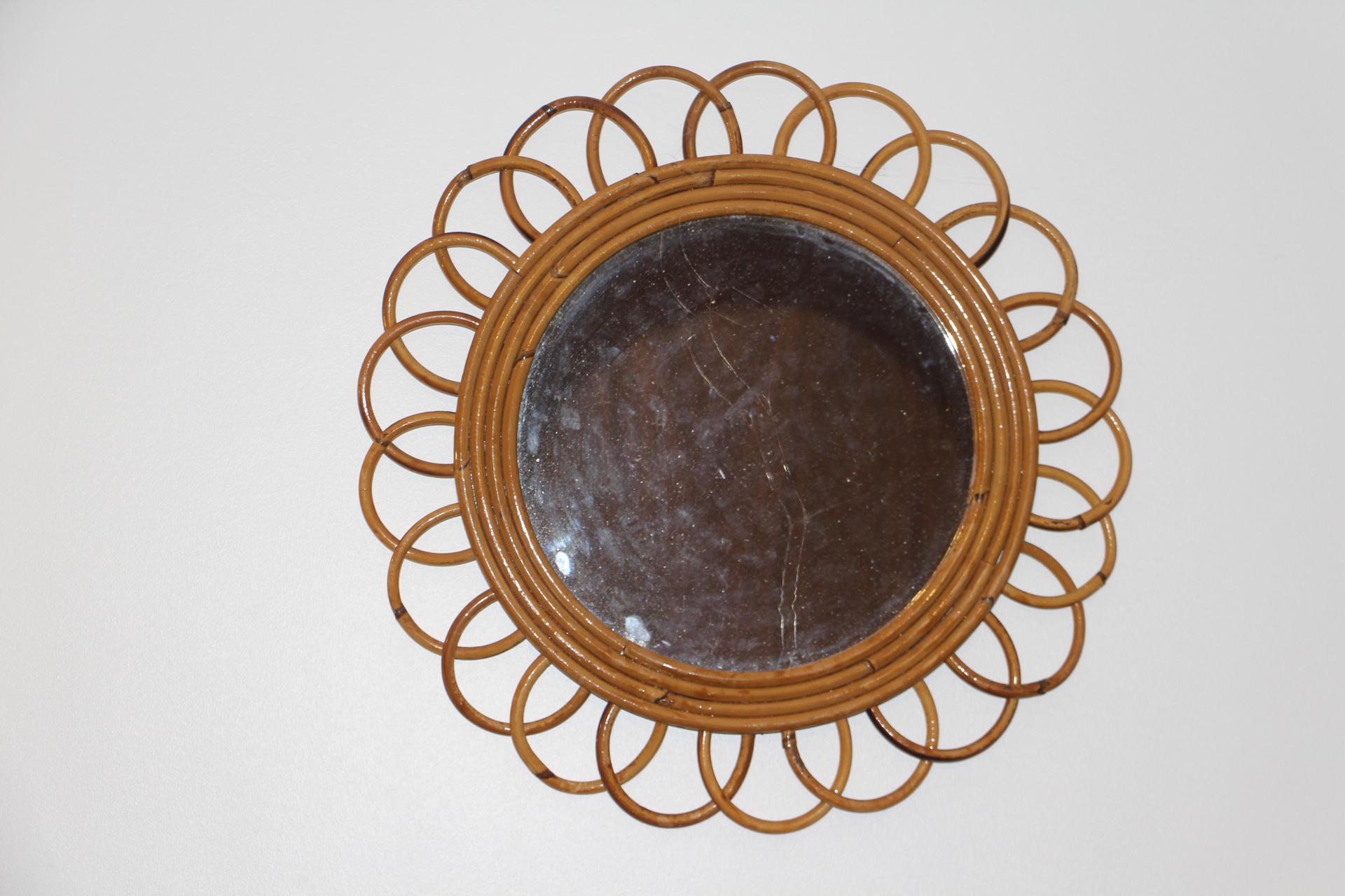 Italian Vintage 1960’s Rattan and Bamboo Round Wall Mirror by Franco Albini For Sale