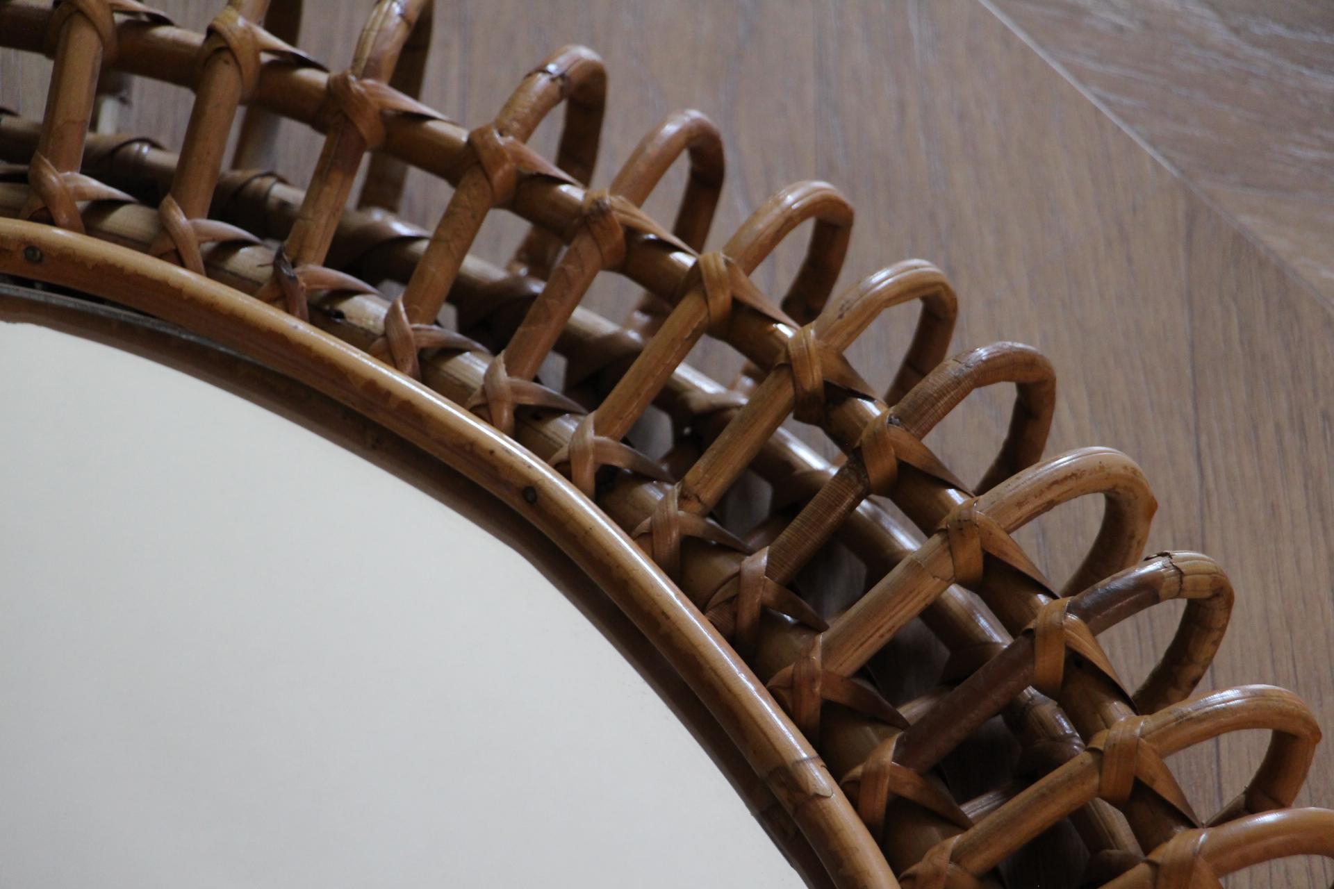 Vintage 1960s Rattan and Bamboo Round Wall Mirror by Franco Albini For Sale 2