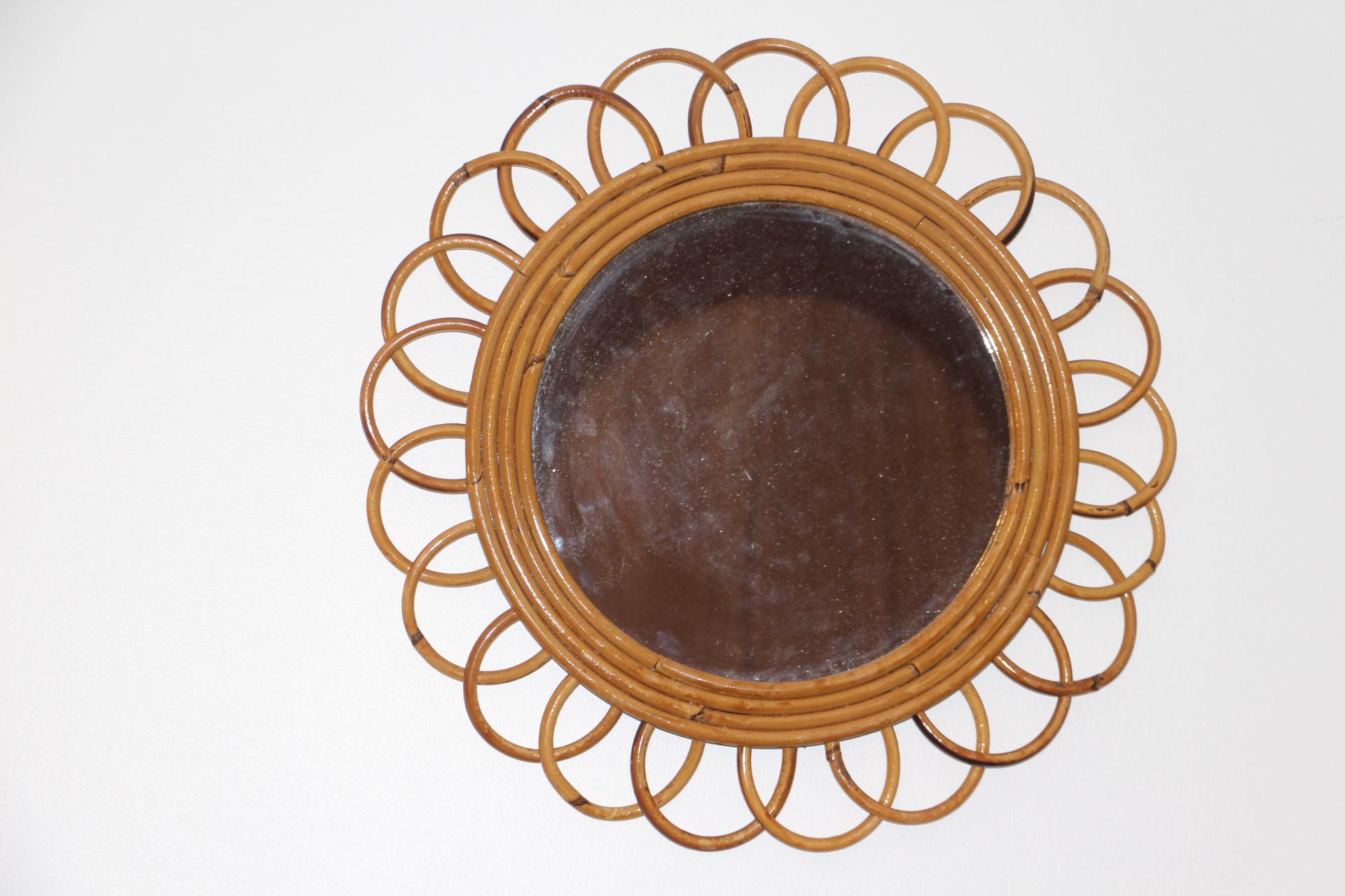 Vintage 1960’s Rattan and Bamboo Round Wall Mirror by Franco Albini For Sale 2
