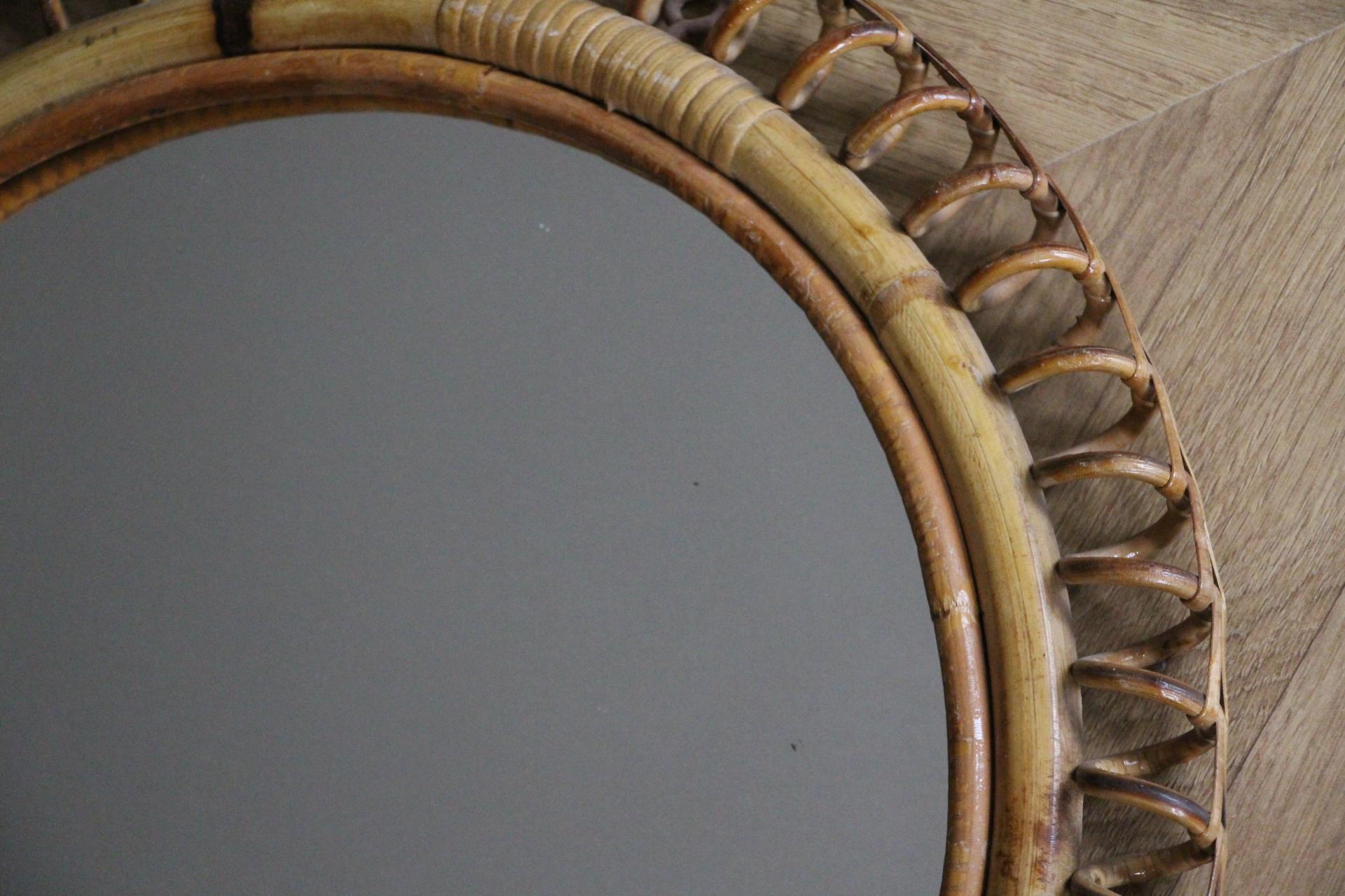 Vintage 1960s Rattan and Bamboo Round Wall Mirror by Franco Albini For Sale 3