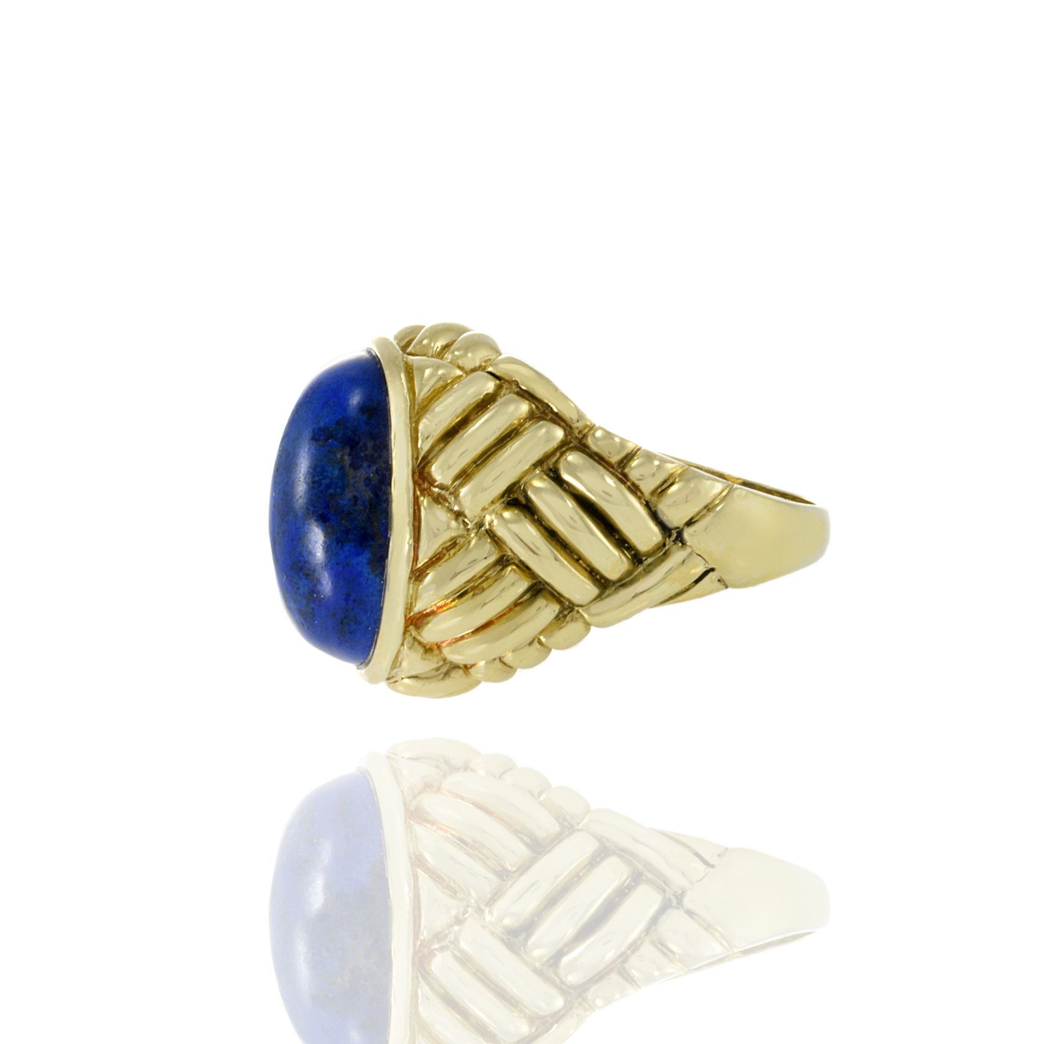 Cabochon Vintage 1960's Retro 18KT Yellow Gold Lapis Lazuli Ring