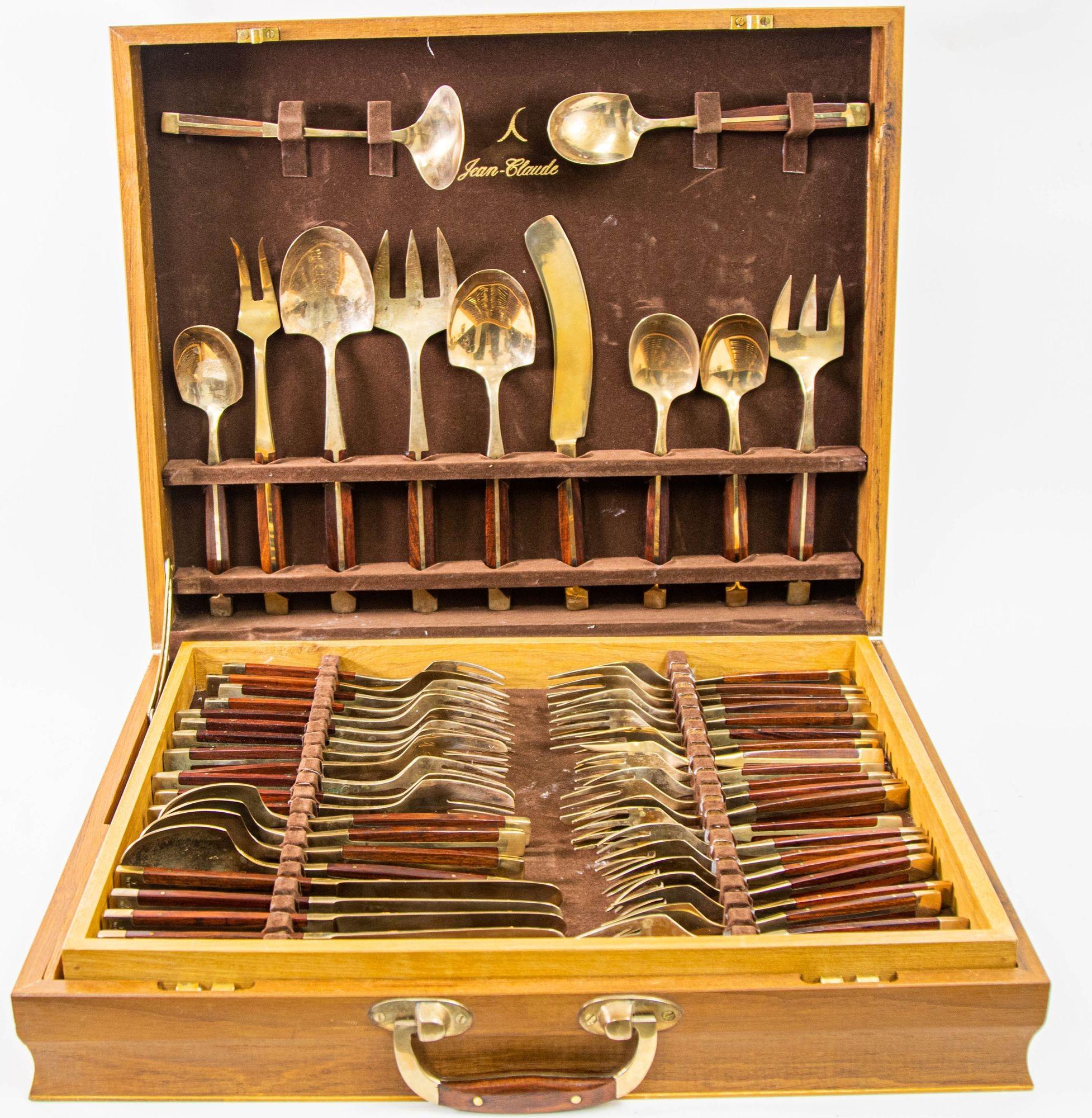 Vintage 1960s Rosewood and Bronze Flatware Set by Jean Claude 89 pieces For Sale 2