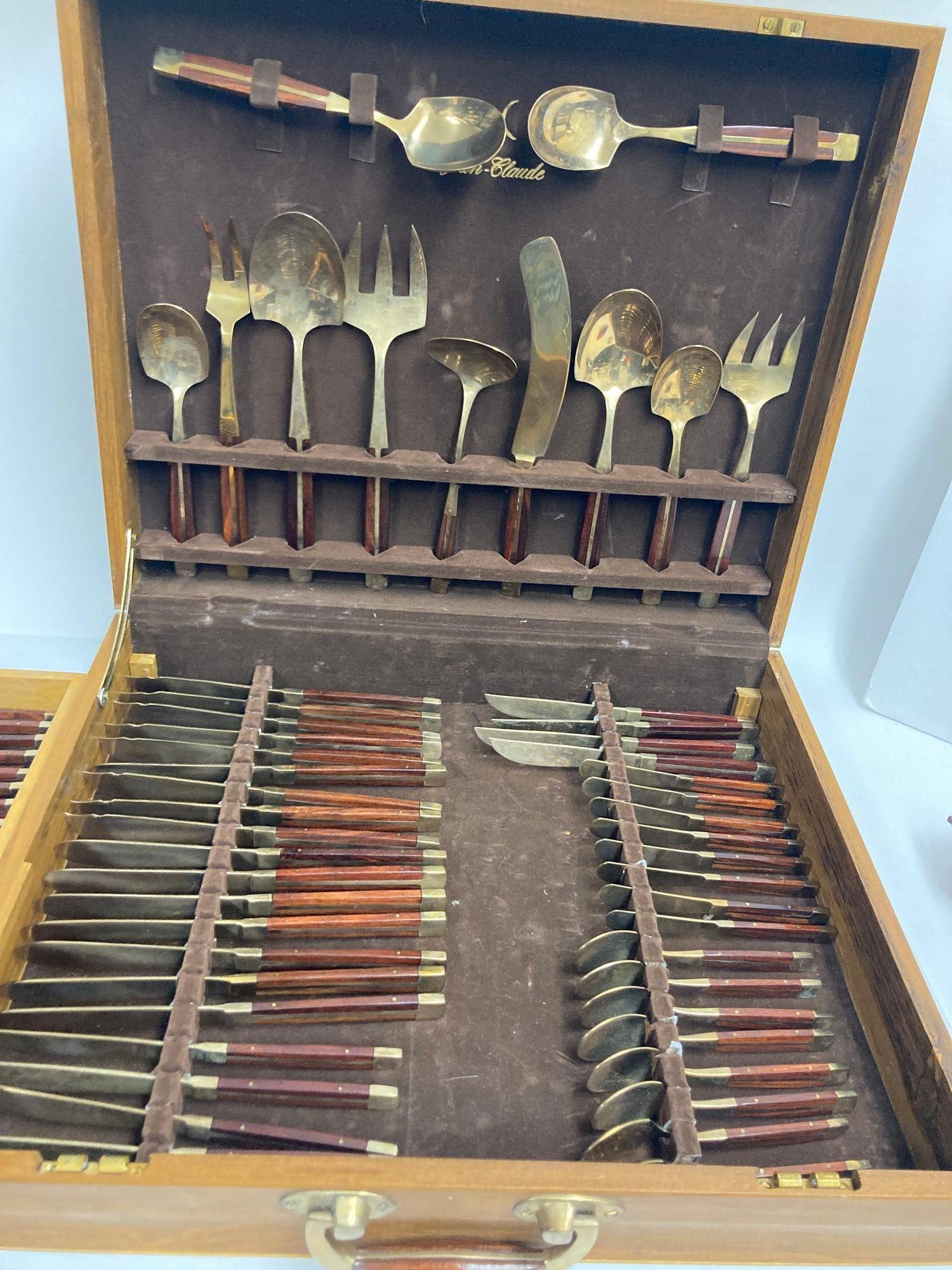 Vintage 1960s Rosewood and Bronze Flatware Set by Jean Claude 89 pieces For Sale 6