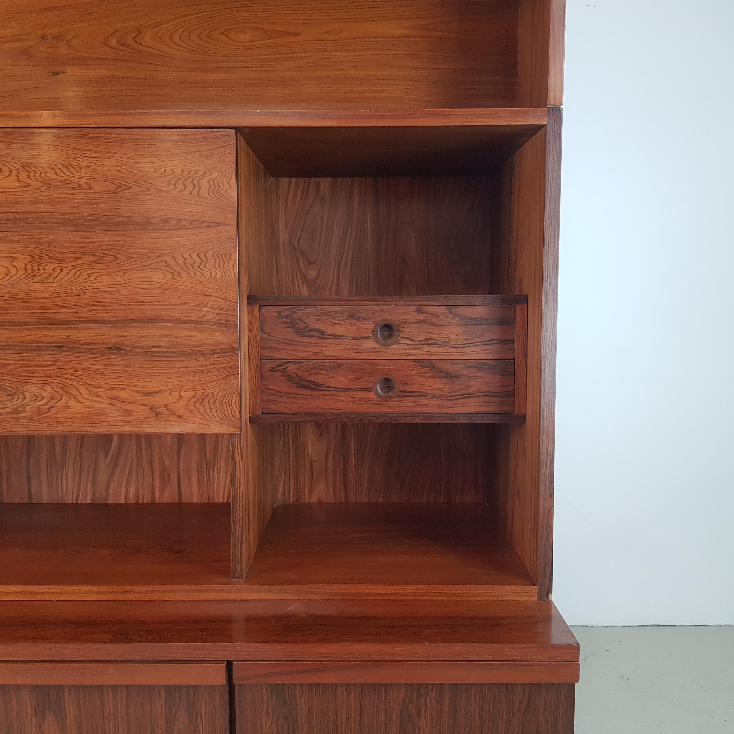 Vintage 1960s Rosewood Wall Unit by Robert Heritage for Archie Shine For Sale 9