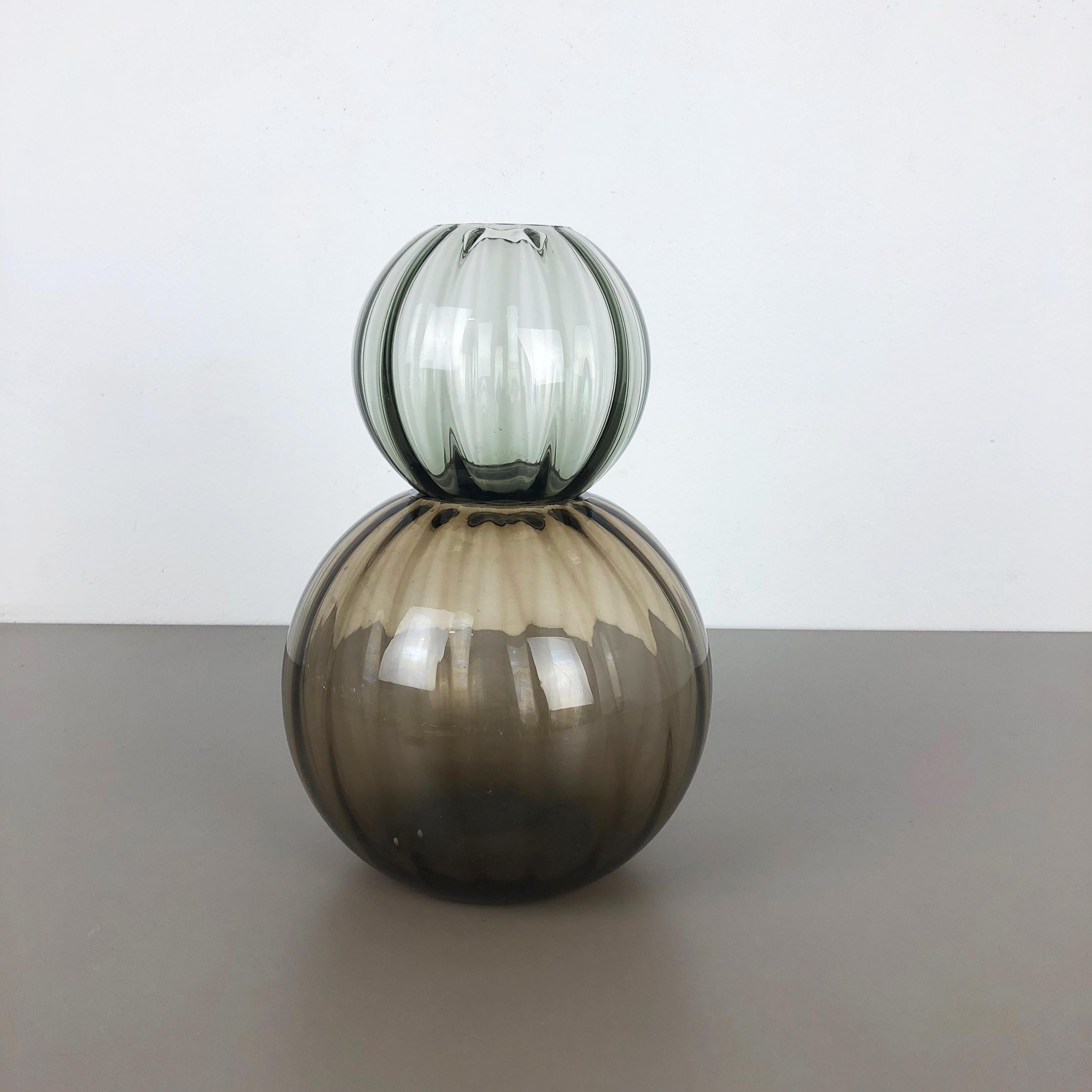 Vintage 1960s Set of 2 Ball Vases Turmaline by Wilhelm Wagenfeld for WMF Germany For Sale 4