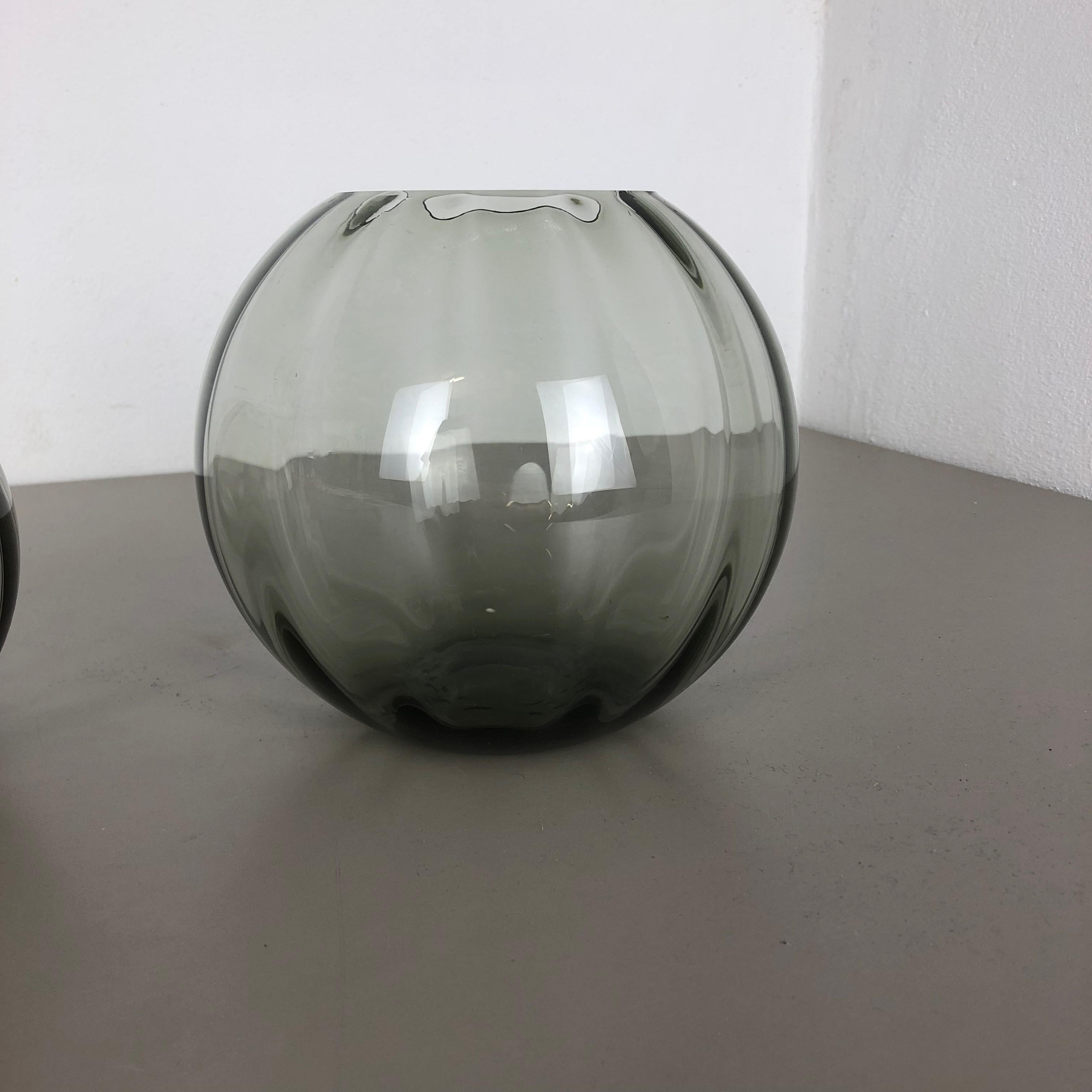 Ensemble de 2 vases boule vintage des années 1960 Turmaline Wilhelm Wagenfeld WMF Allemagne n°2 en vente 1