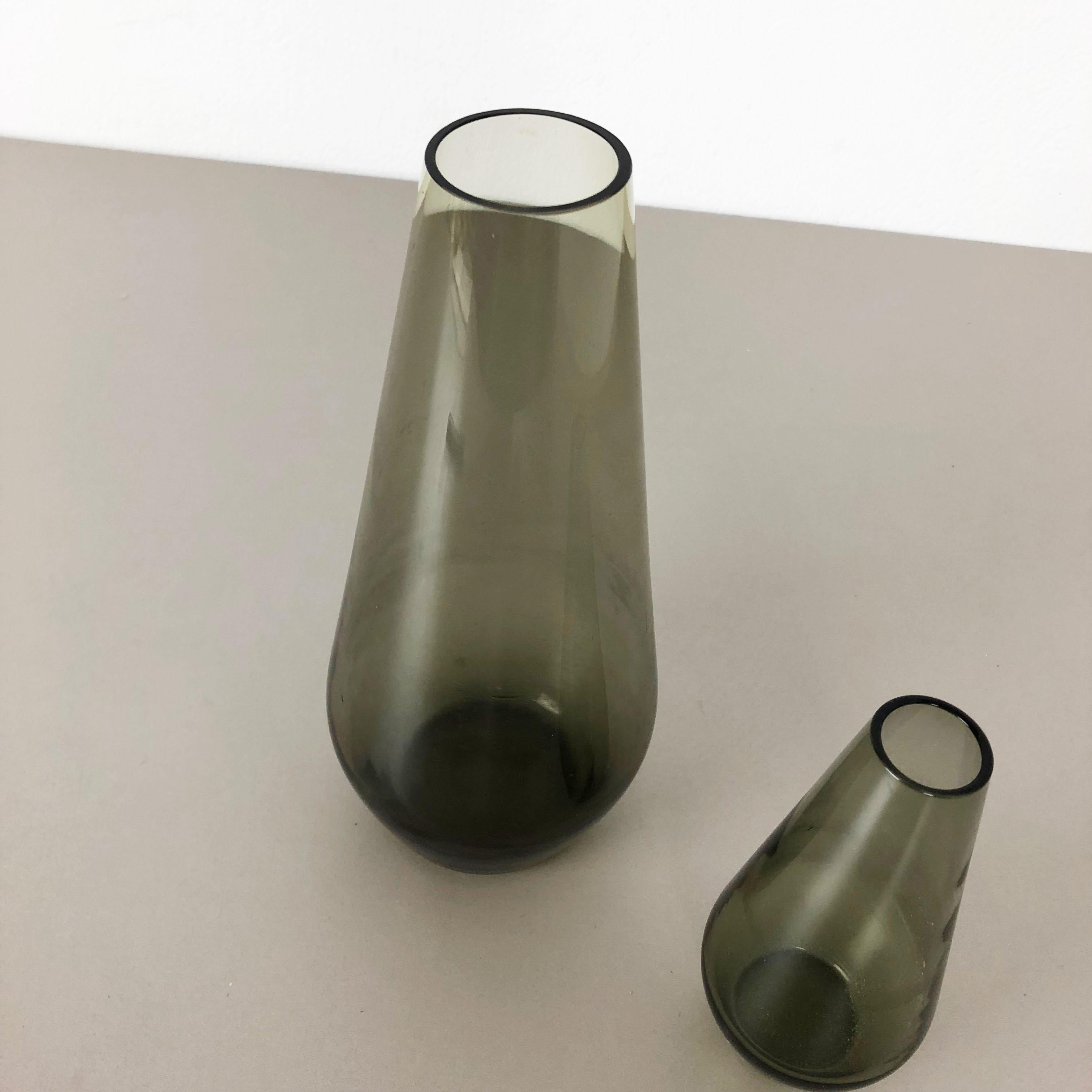 Mid-Century Modern Vintage 1960s Set of 2 Turmaline Vases by Wilhelm Wagenfeld for WMF, Germany For Sale