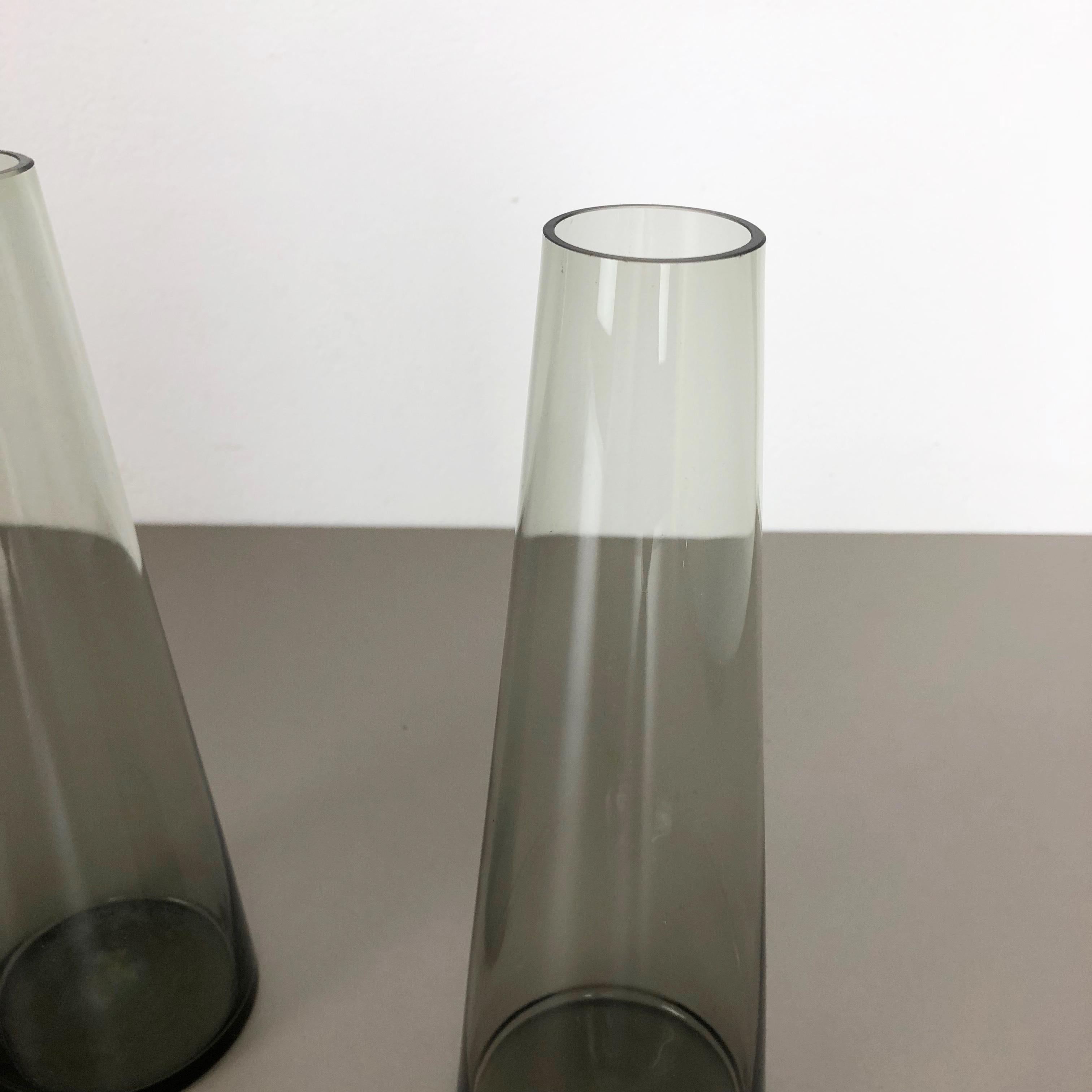 Verre Ensemble de 2 vases en turmalin vintage des années 1960 par Wilhelm Wagenfeld pour WMF, Allemagne en vente