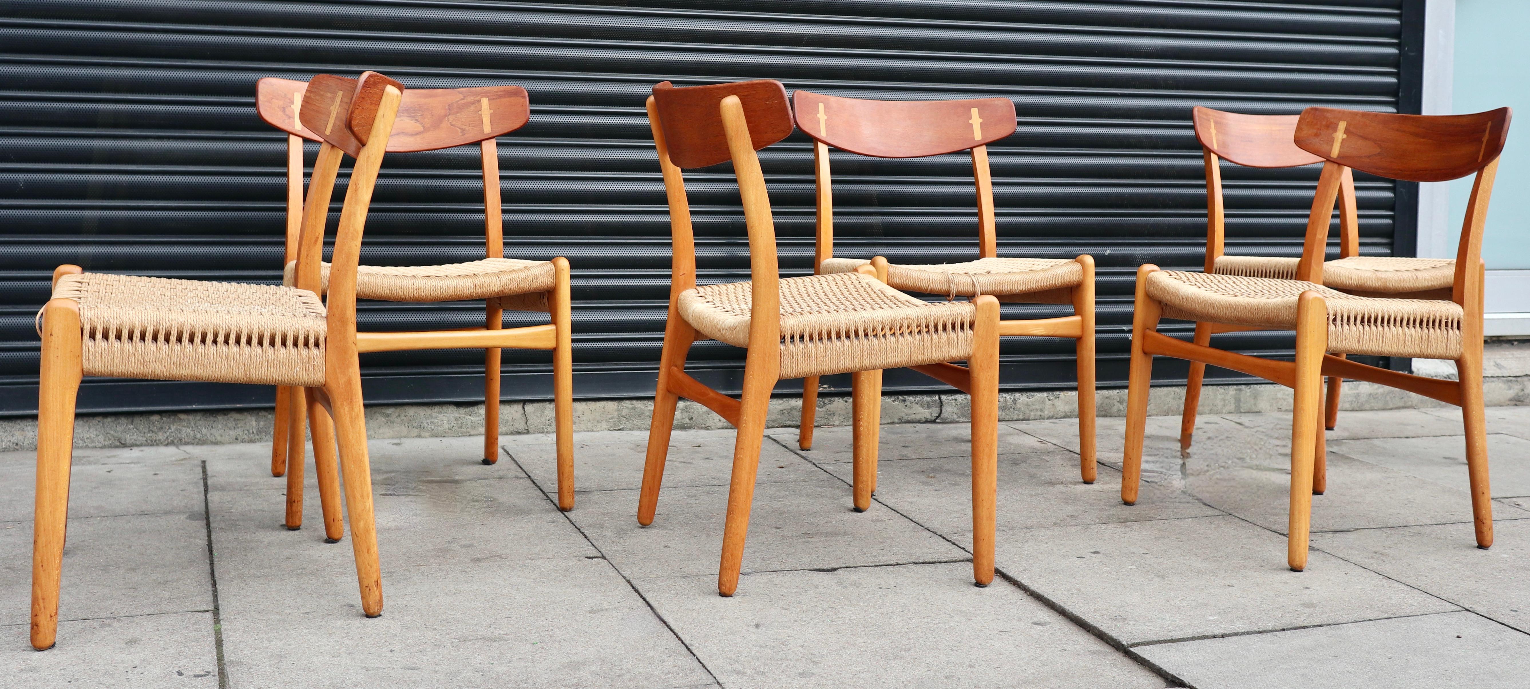 Danois Ensemble de 6 chaises de salle à manger vintage des années 1960, modèle ch23, par Hans J. Wegner en vente