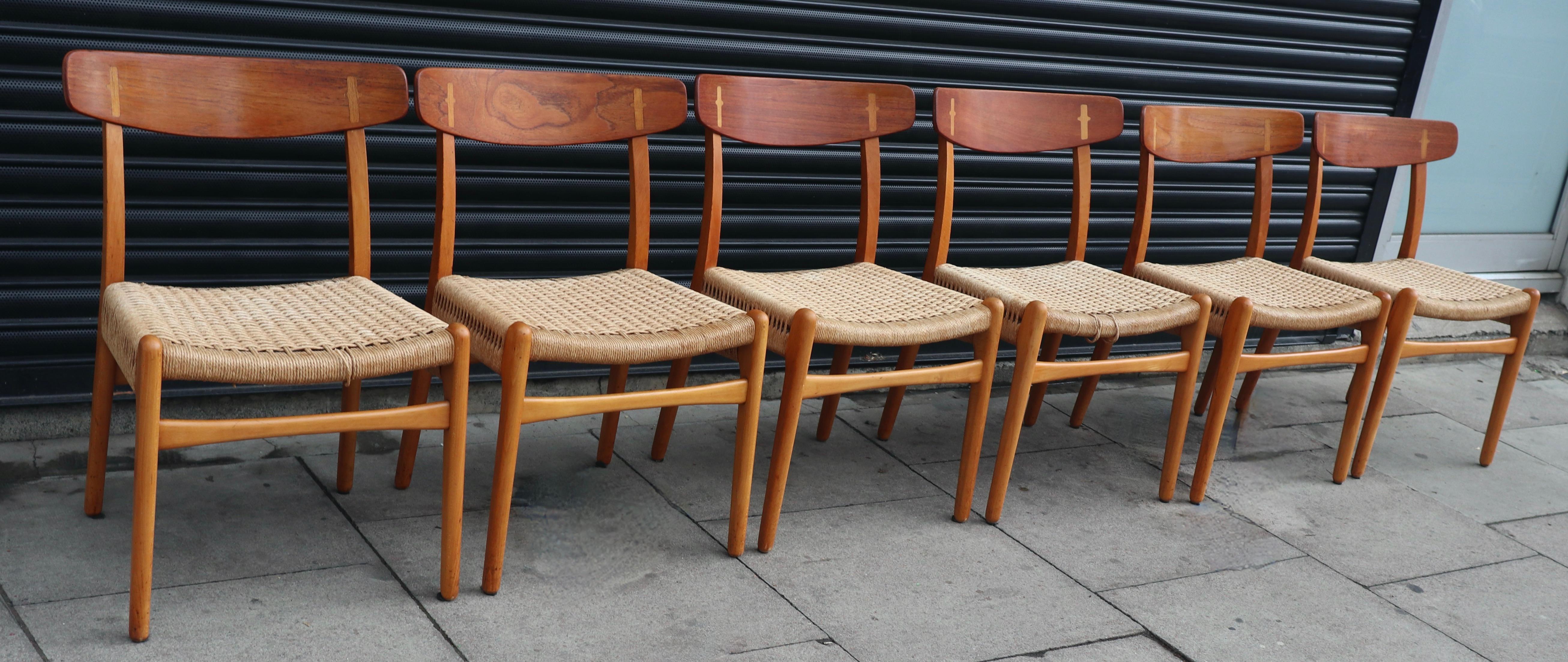 20ième siècle Ensemble de 6 chaises de salle à manger vintage des années 1960, modèle ch23, par Hans J. Wegner en vente