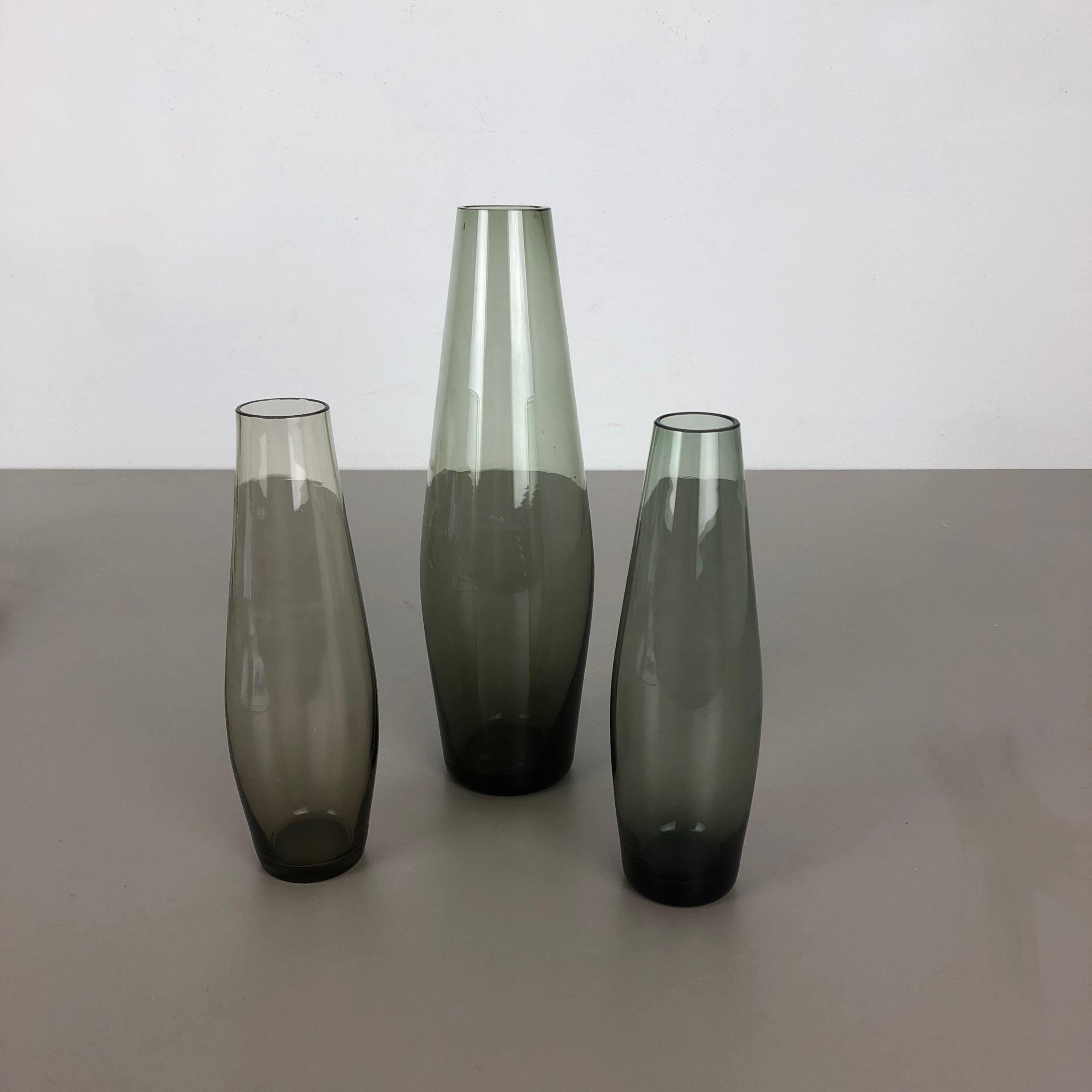 Mid-Century Modern Vintage 1960s Set of Three Turmalin Vases by Wilhelm Wagenfeld for WMF, Germany For Sale