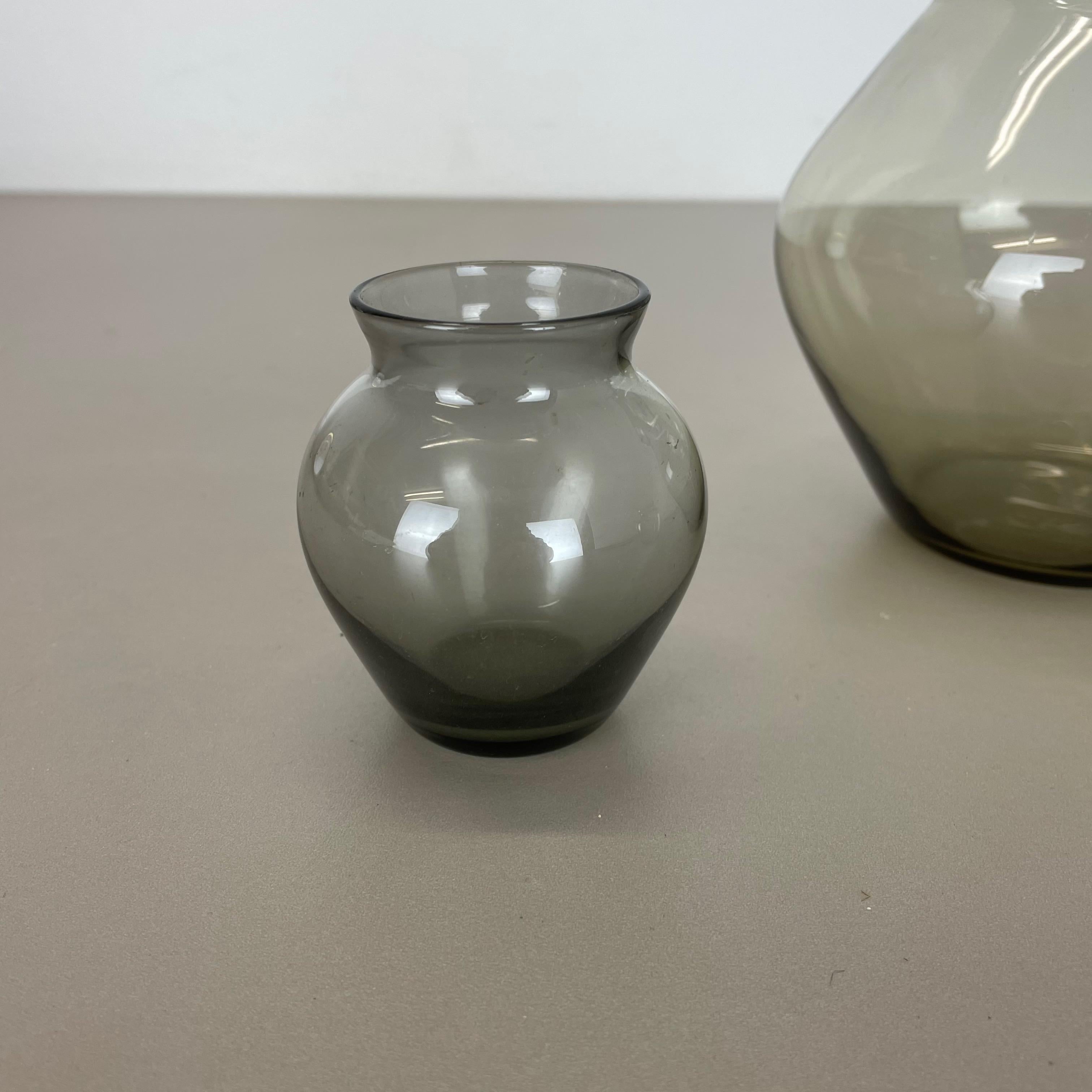 Ensemble de trois vases en turmalin vintage des années 1960 par Wilhelm Wagenfeld pour WMF, Allemagne Bon état - En vente à Kirchlengern, DE