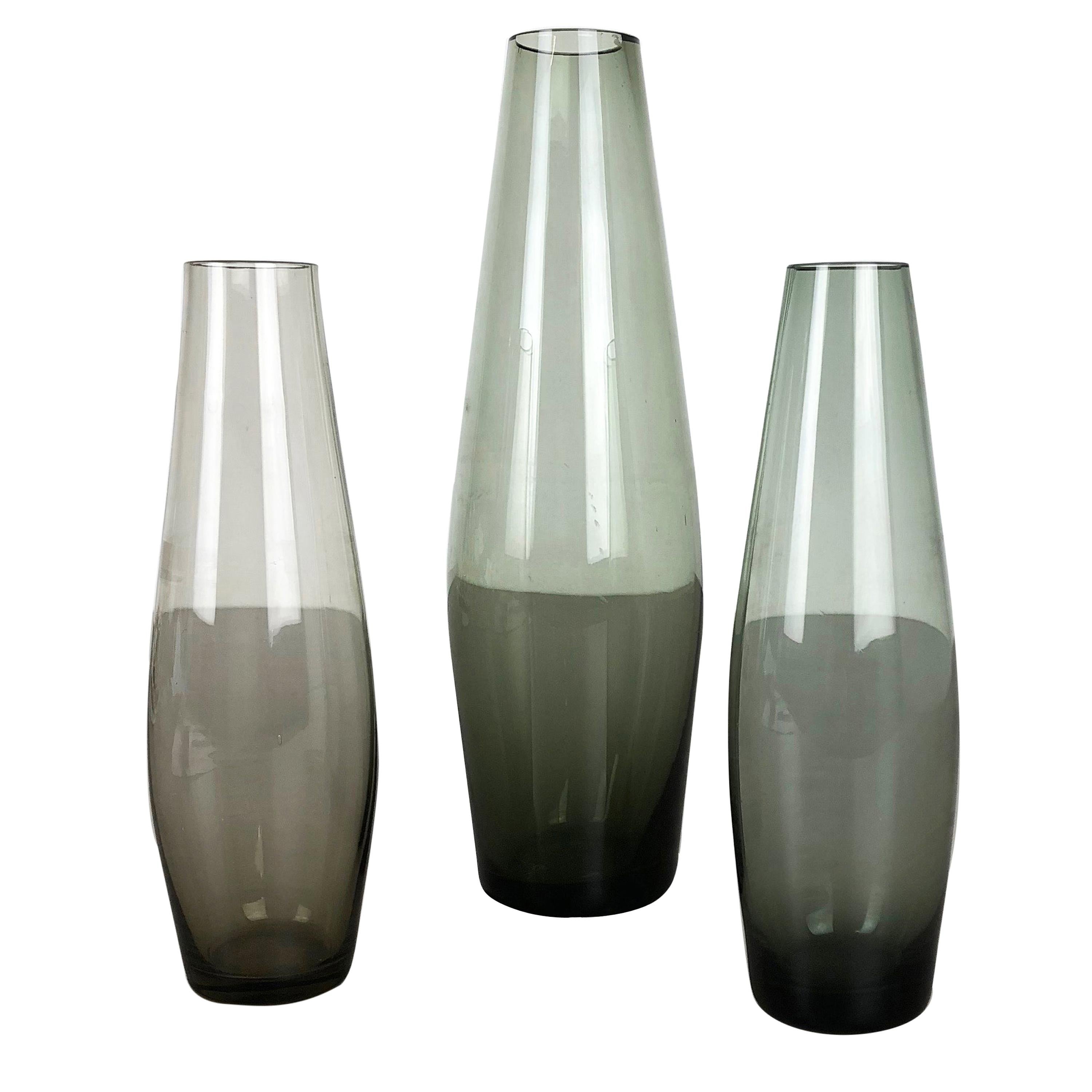 Vintage 1960s Set of Three Turmalin Vases by Wilhelm Wagenfeld for WMF:: Germany
