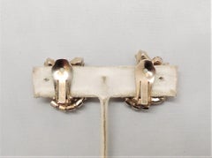 Vintage 1960s Signed Hattie Carnegie Faux-Topaz & Art Glass Clip Earrings
