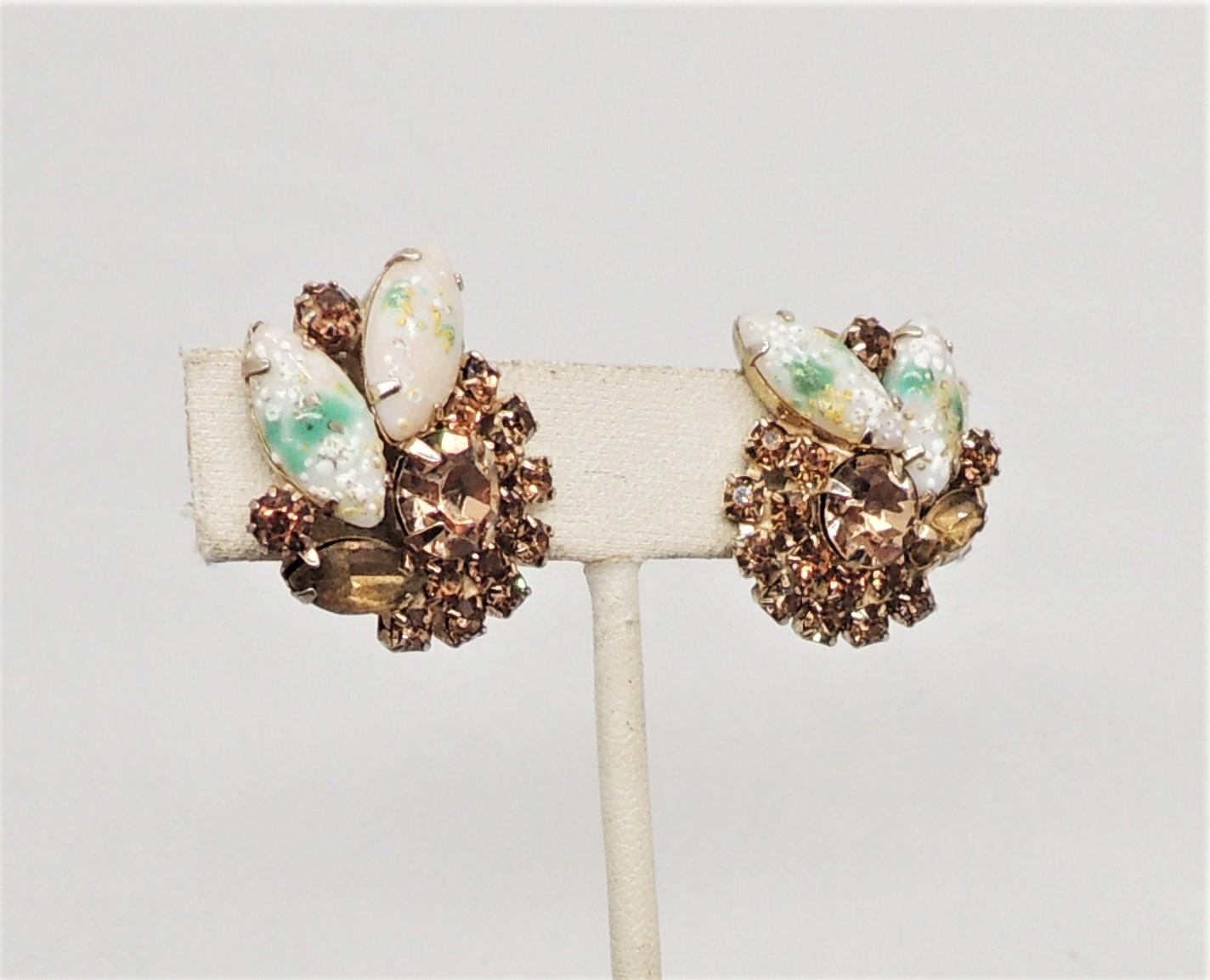 Modern Vintage 1960s Signed Hattie Carnegie Faux-Topaz & Art Glass Clip Earrings For Sale