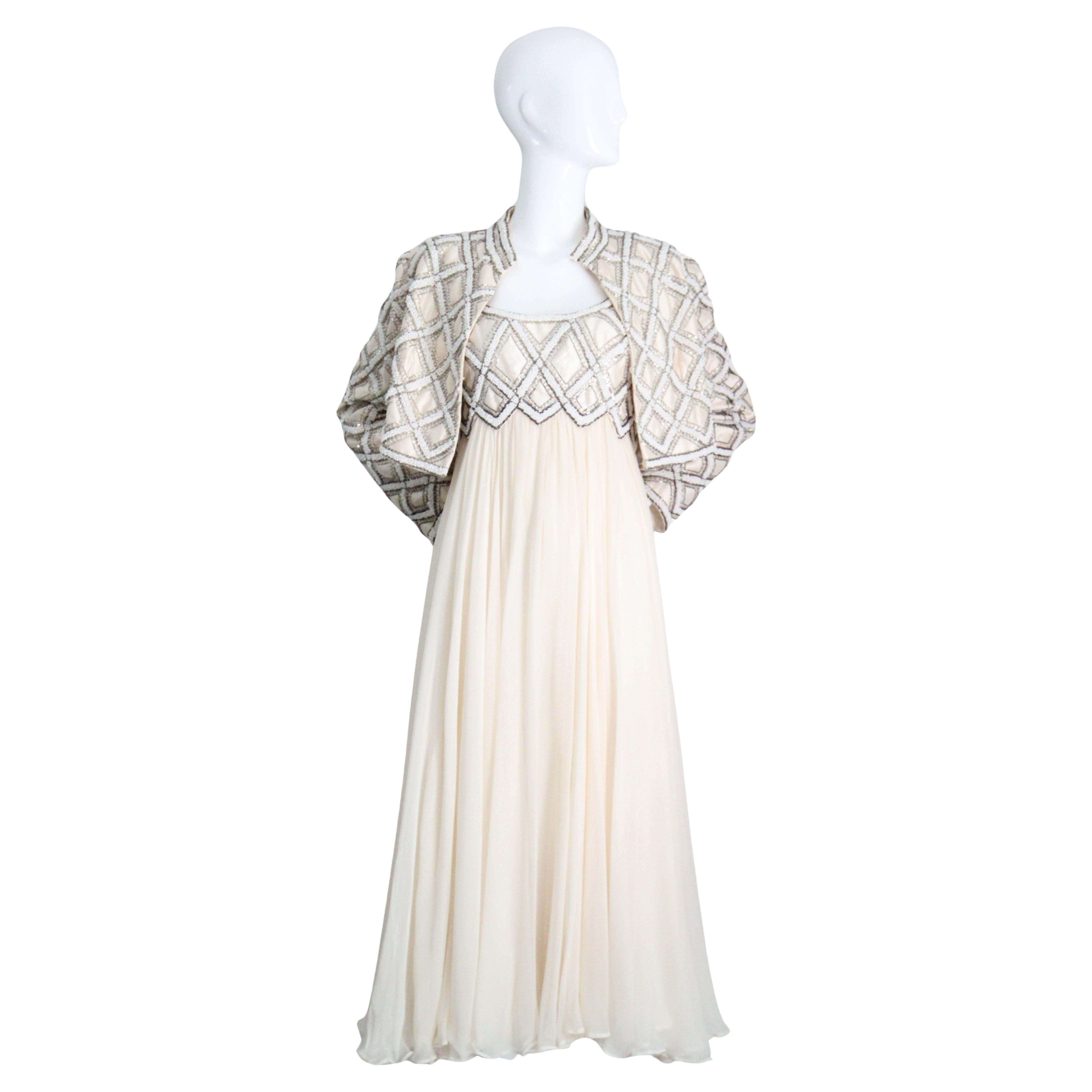 Ensemble vintage des années 1960 avec robe perlée et veste assortie GB 10 US 6