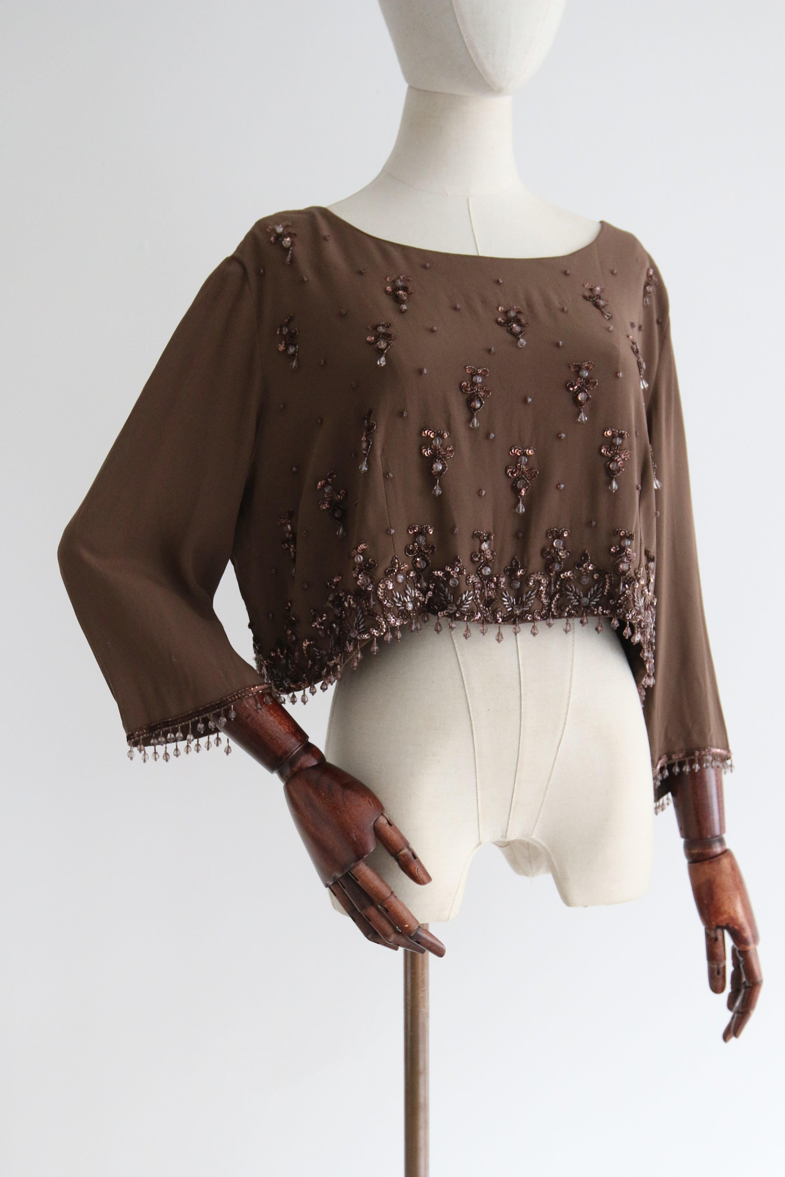 Donna Camicetta vintage anni '60 in jersey di seta con perline Camicetta anni '60 in seta con perline UK 14 US 10 in vendita