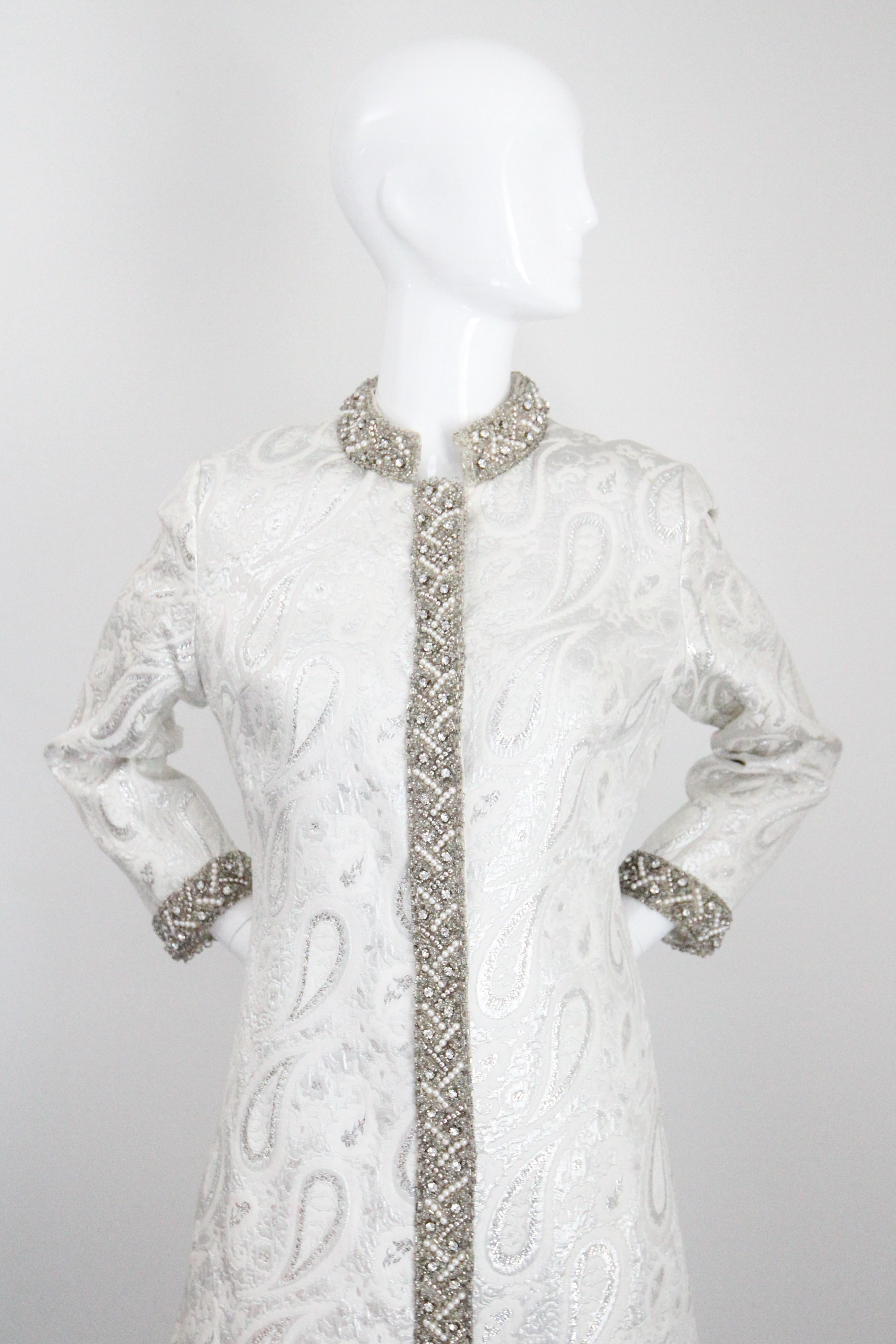 Vintage 1960s Silver Paisley Beaded Dress and coat set 1960s beaded UK 8 US 4 For Sale 8