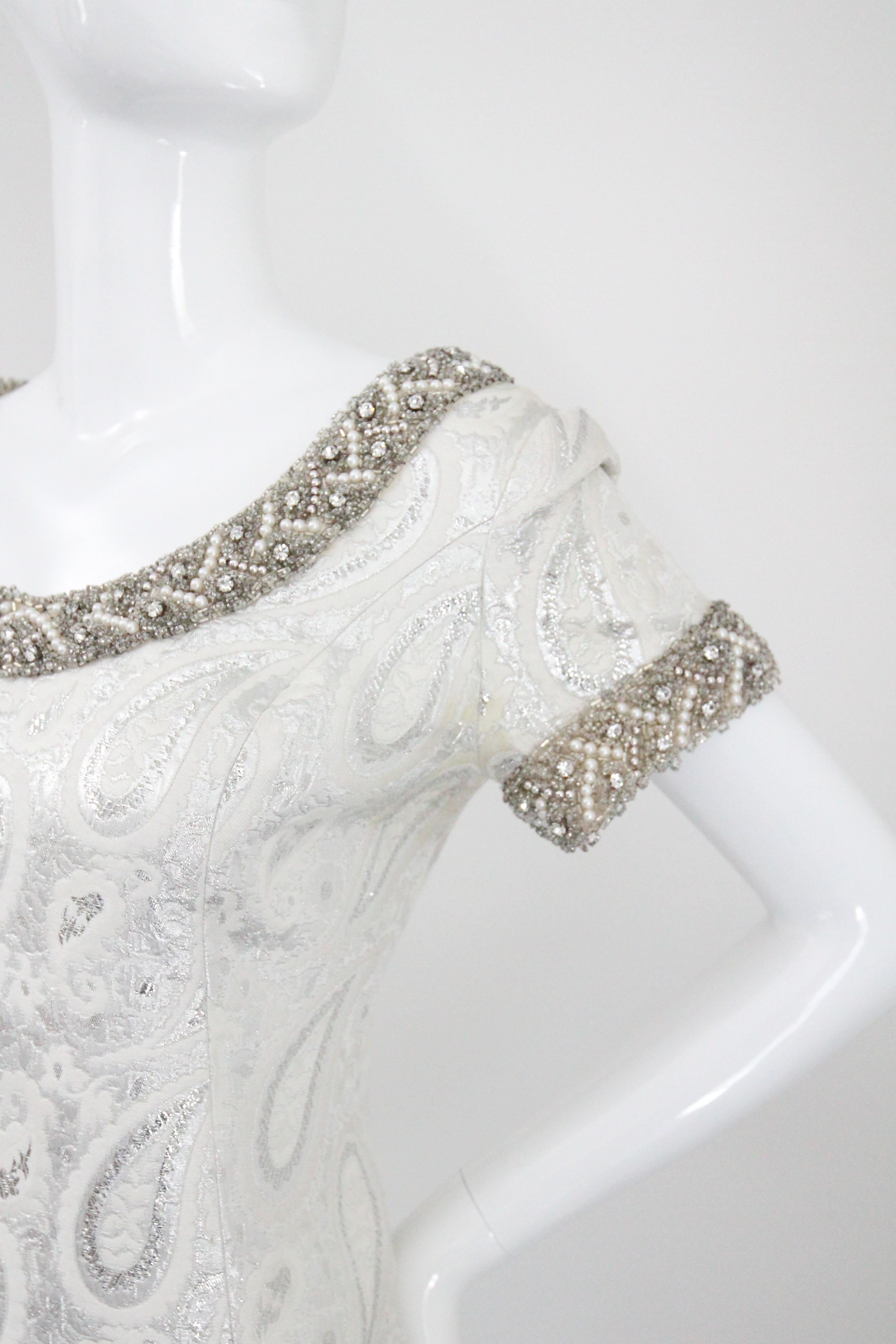 Vintage 1960s Silver Paisley Beaded Dress and coat set 1960s beaded UK 8 US 4 For Sale 5