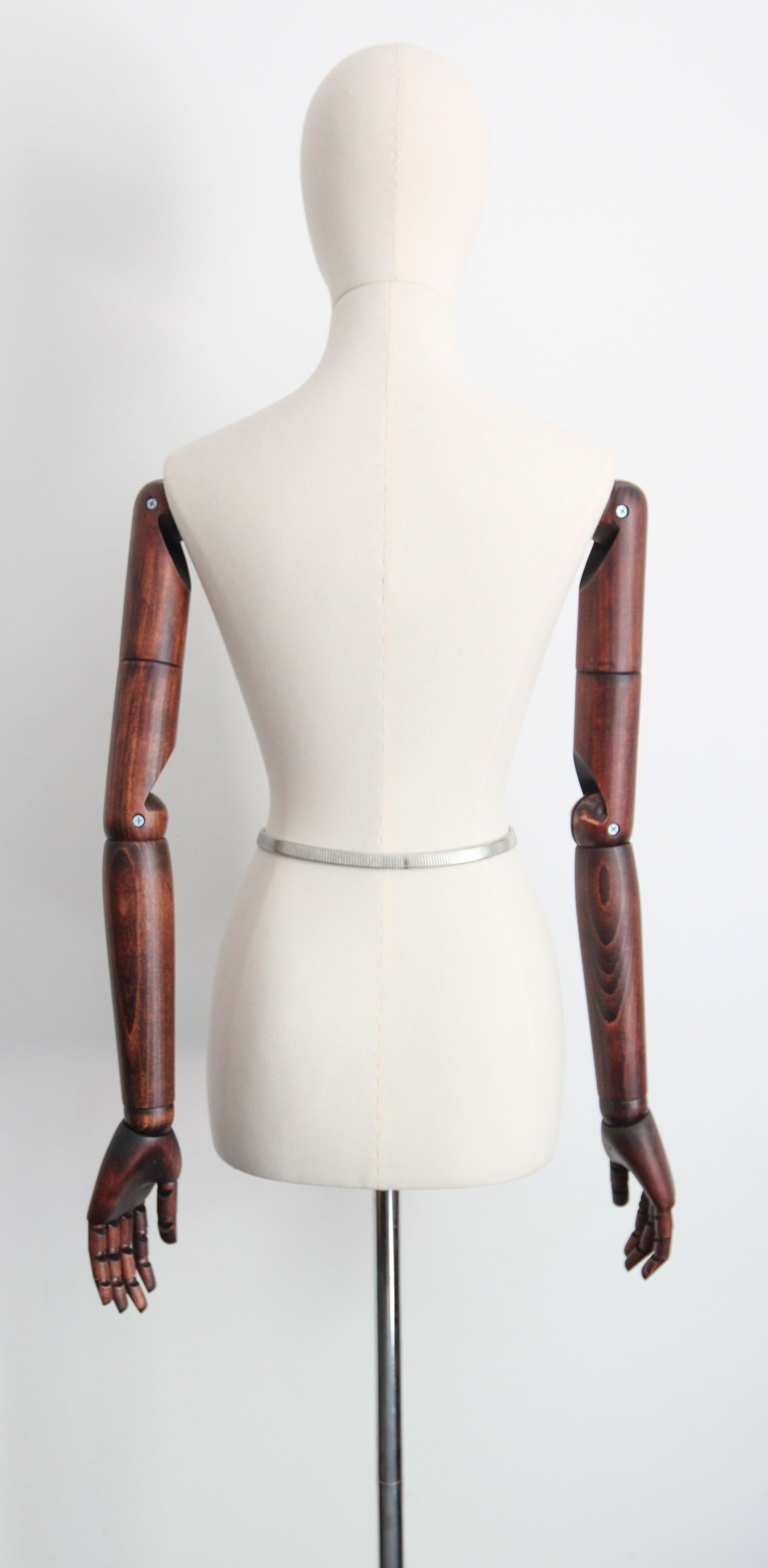 Vintage 1960's silver rhinestone domes belt  1960's silver waist chain belt For Sale 2