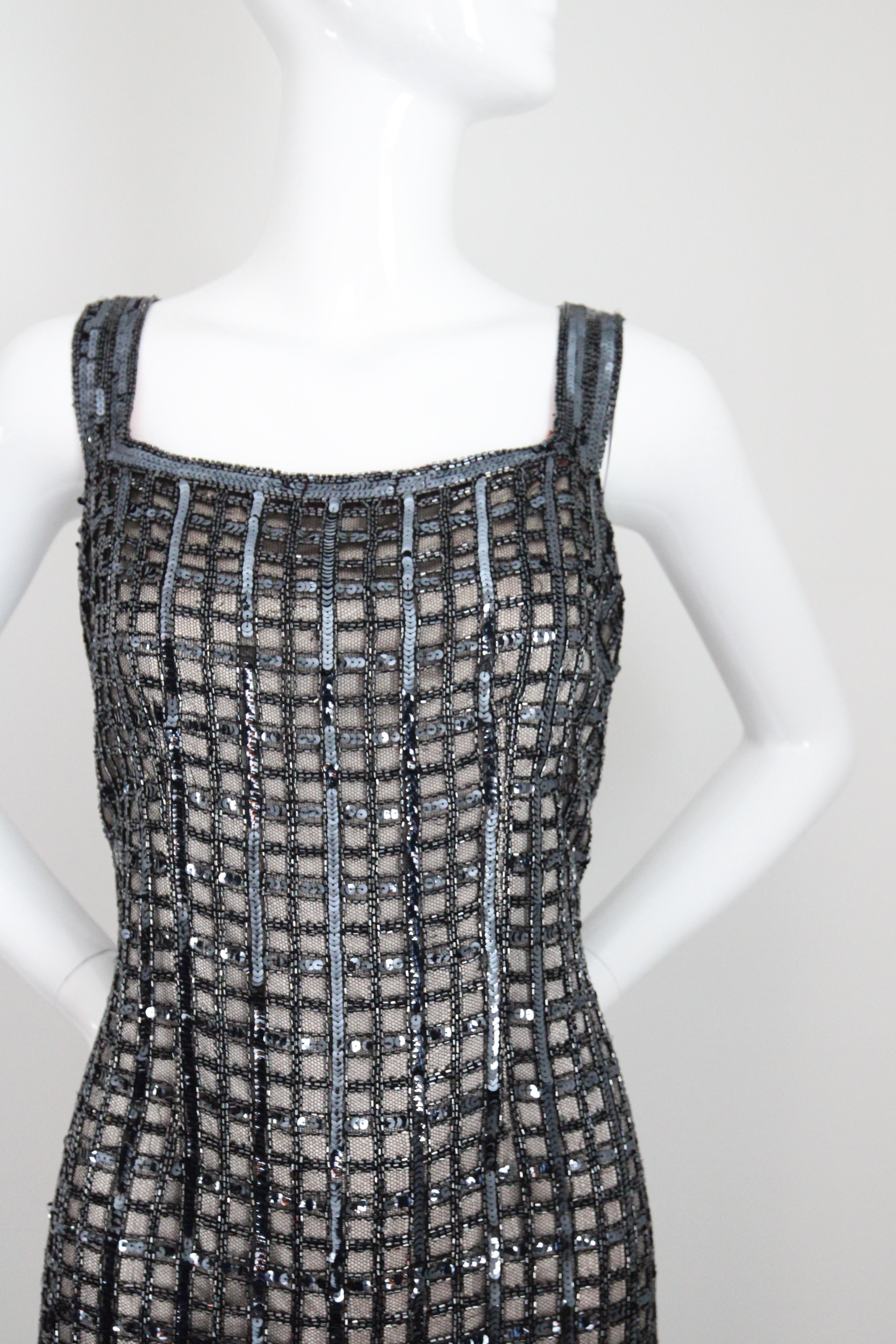 Vintage 1960's Silver Sequin Beaded Column Evening Dress UK 14-16 US 10-12 In Good Condition For Sale In Cheltenham, GB