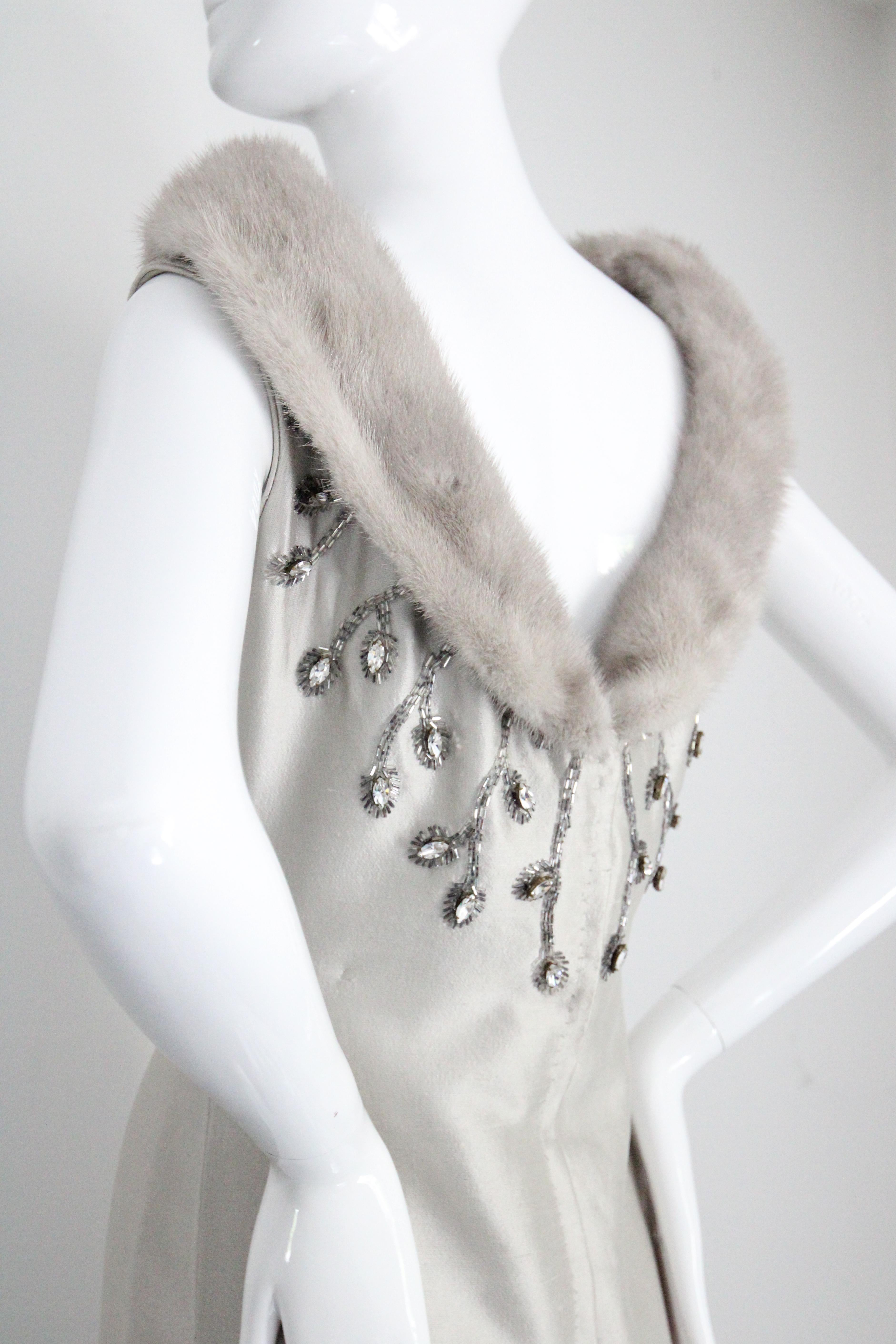 Abito da cocktail invernale Lillie Rubin in seta argentata, vintage, anni '60, con strass, UK 12 in vendita 7