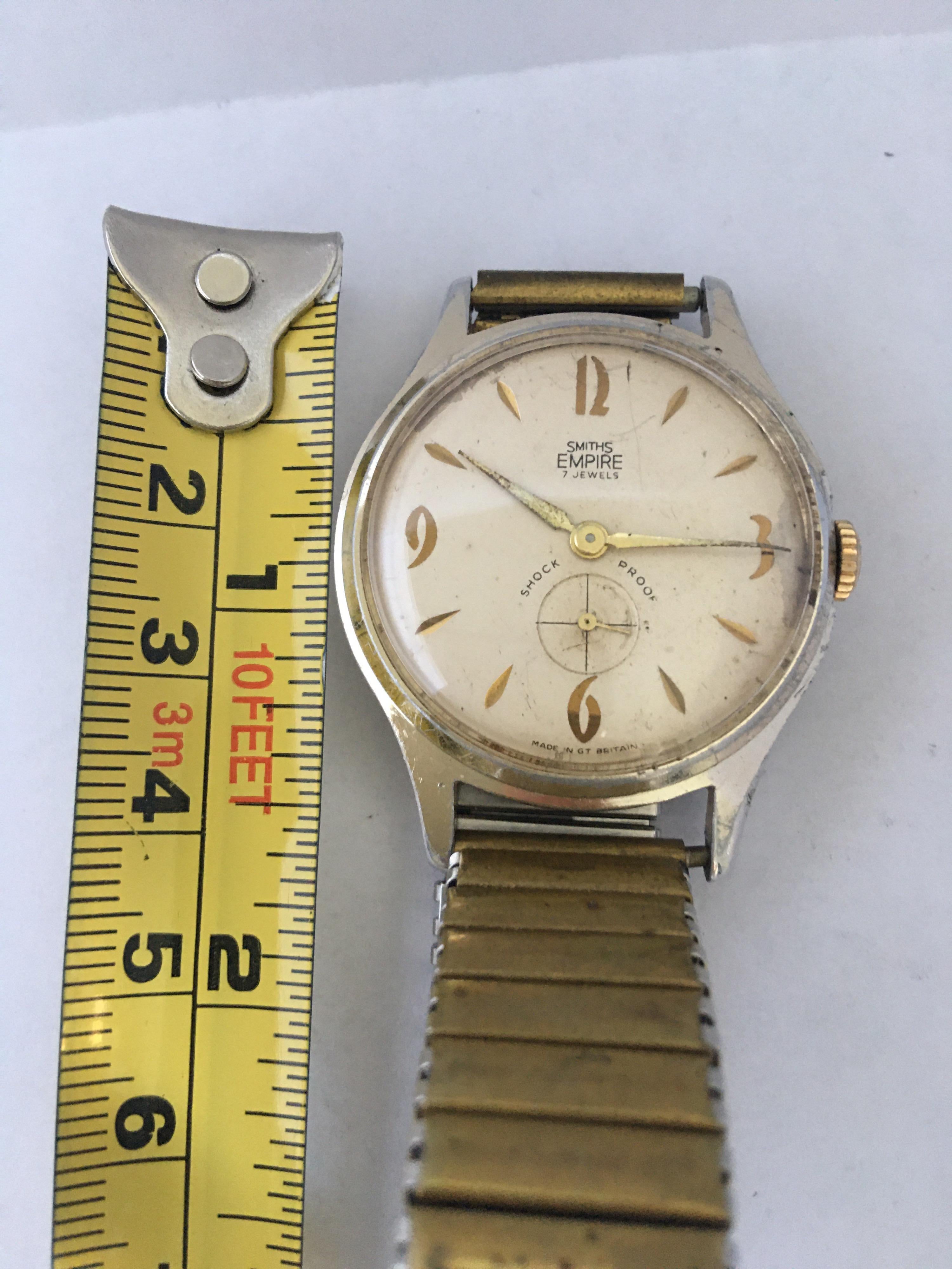 Vintage 1960s Smiths Empire Manual Winding Watch In Good Condition For Sale In Carlisle, GB