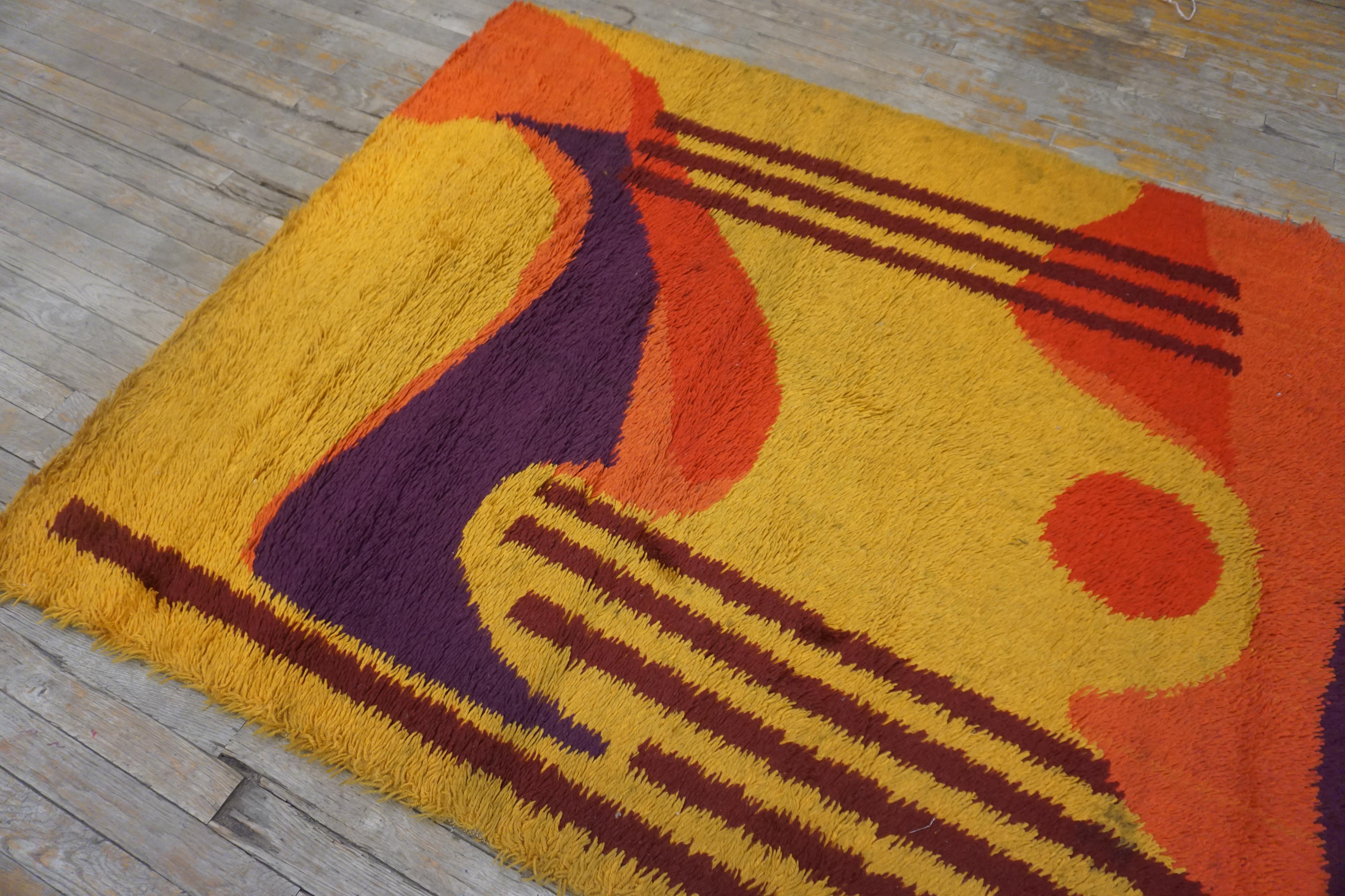 Vintage 1960s Swedish Mid-Century Modern Rya Carpet ( 4'6''x 6'6'' - 137 x 198 ) In Good Condition For Sale In New York, NY