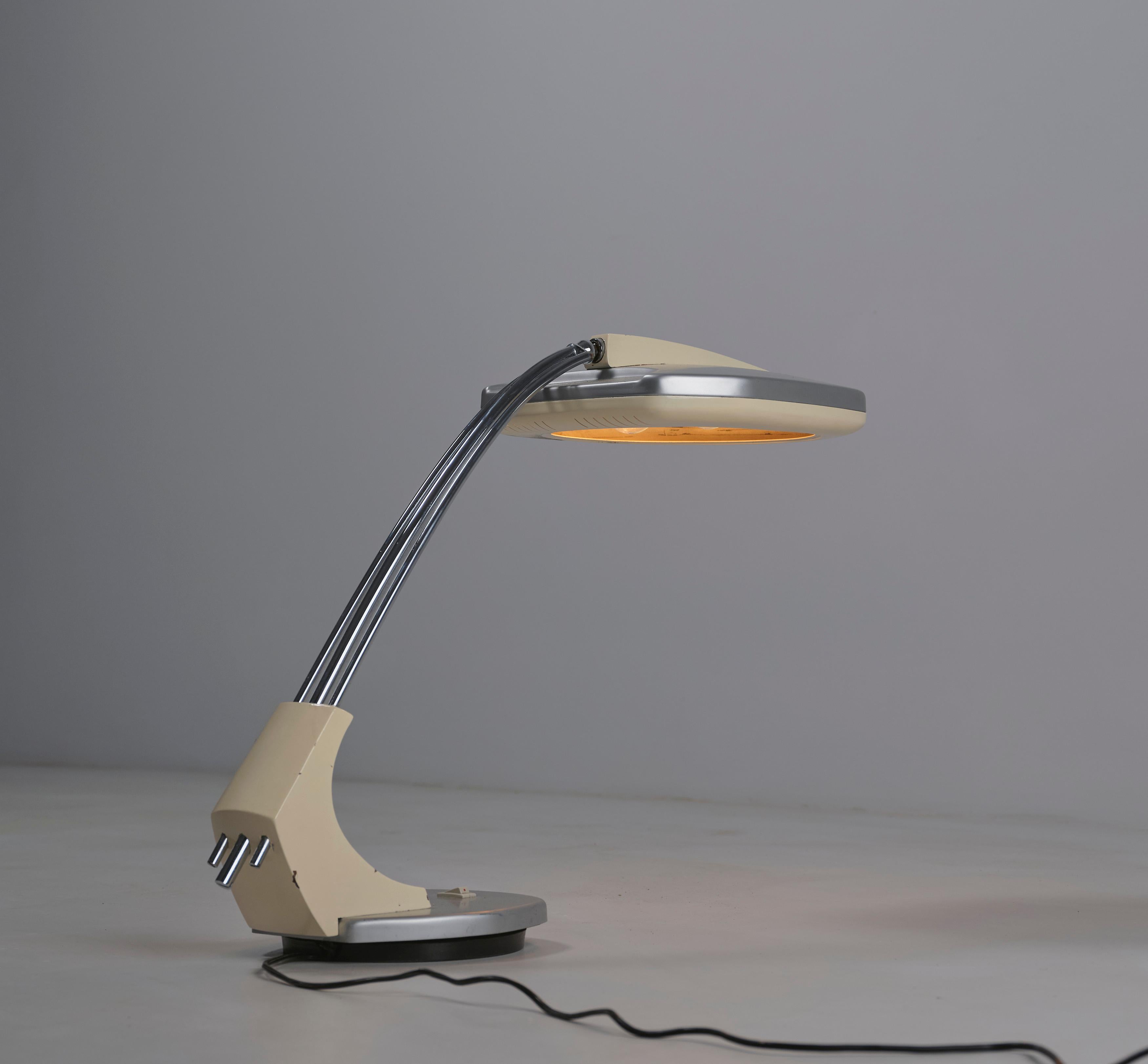 Spanish Vintage 1960s Table Lamp: Steel and Cream Lacquered Solid Wood For Sale