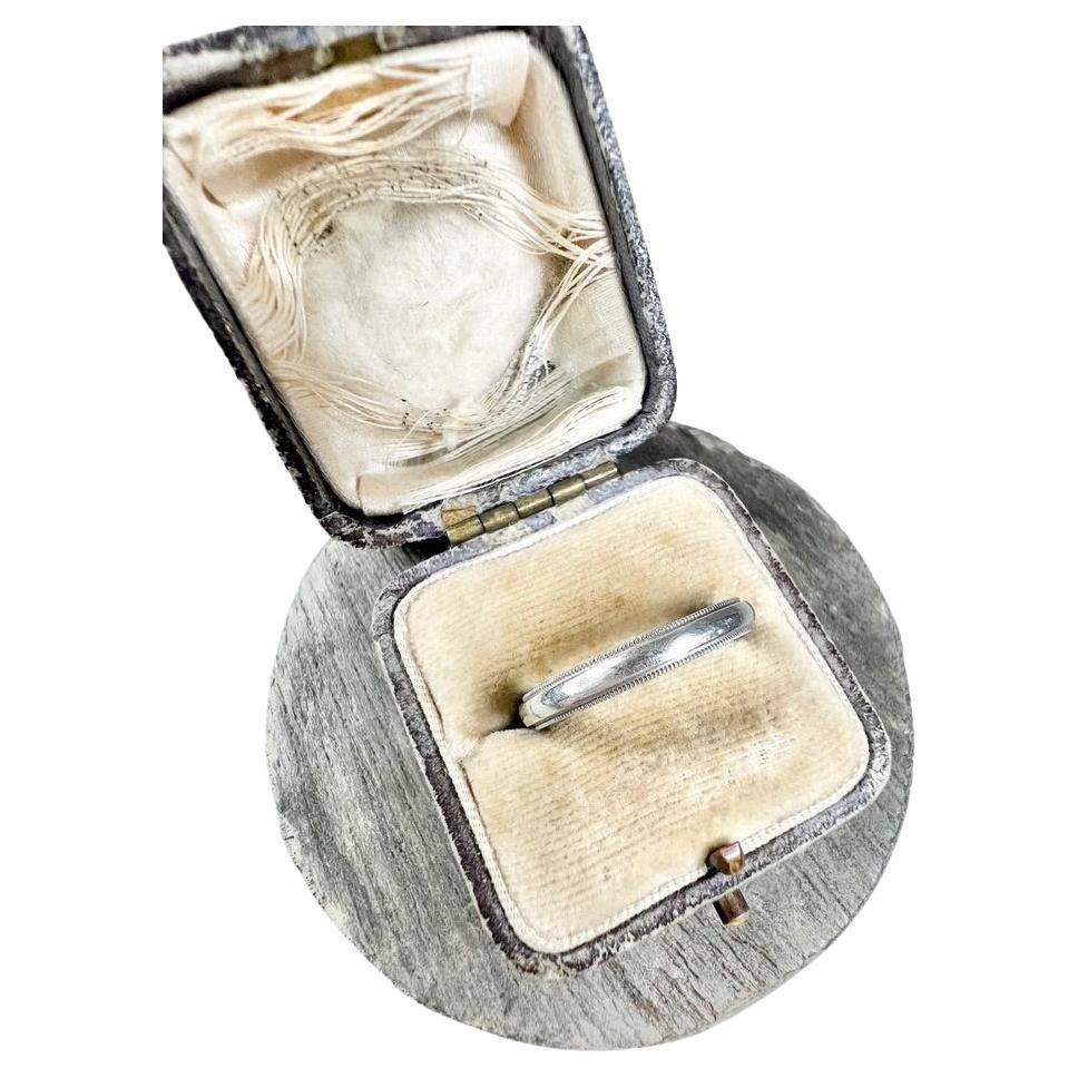 Vintage 1990s Tiffany & Co Platinum Tiffany Together Milgraine Edge Wedding Band For Sale
