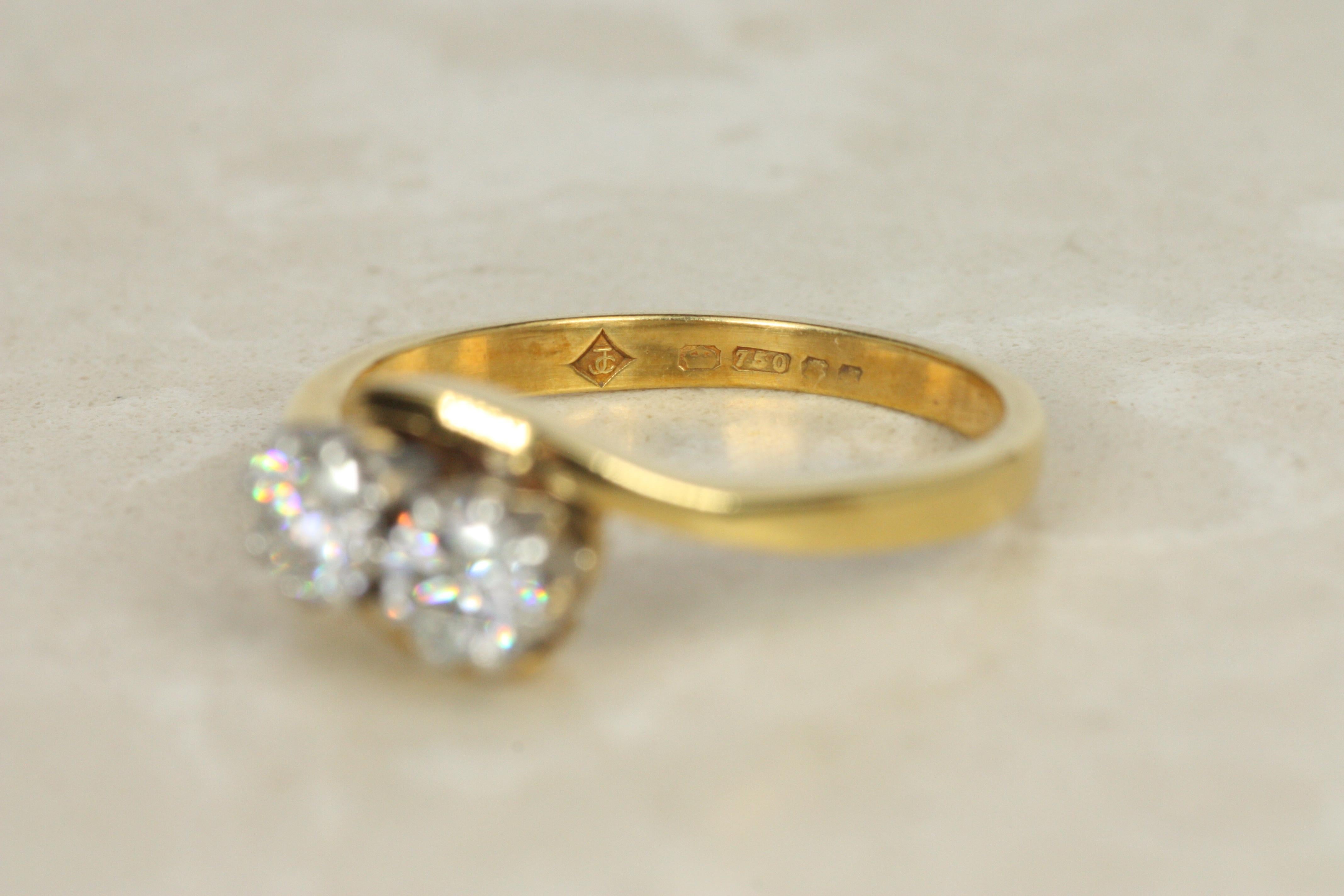 Vintage 1960s Toi et Moi Engagement Ring – 0.53ct Round Diamonds im Angebot 2