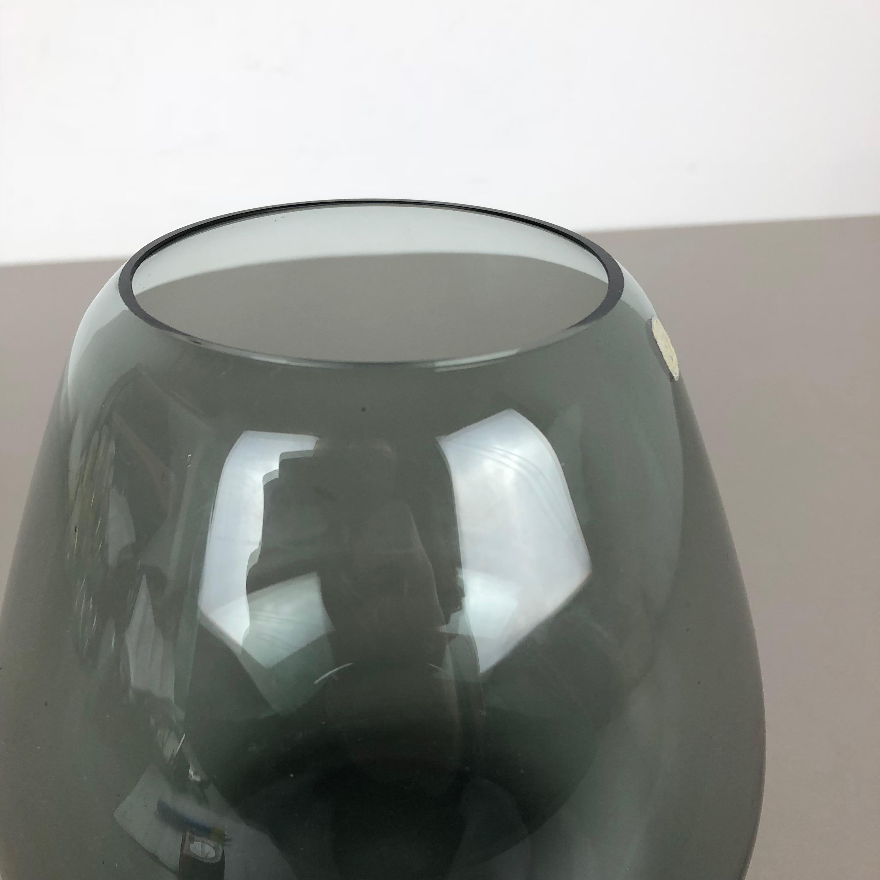 Vintage 1960s Turmalin Vase by Wilhelm Wagenfeld for WMF, Germany Bauhaus For Sale 4