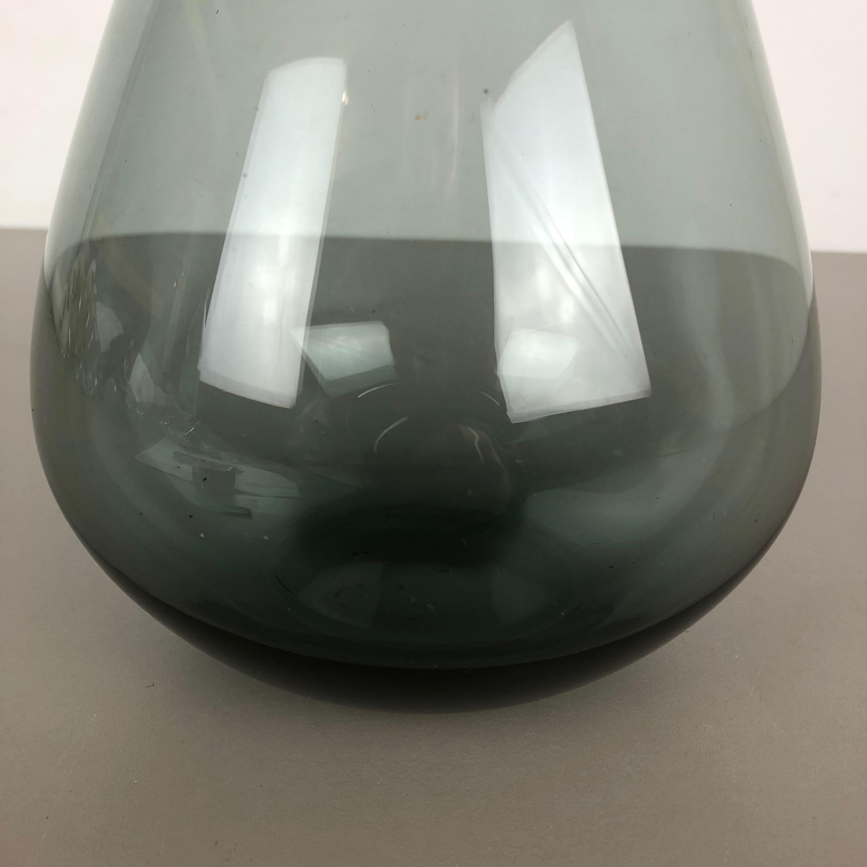 Vintage 1960s Turmalin Vase by Wilhelm Wagenfeld for WMF, Germany Bauhaus For Sale 8