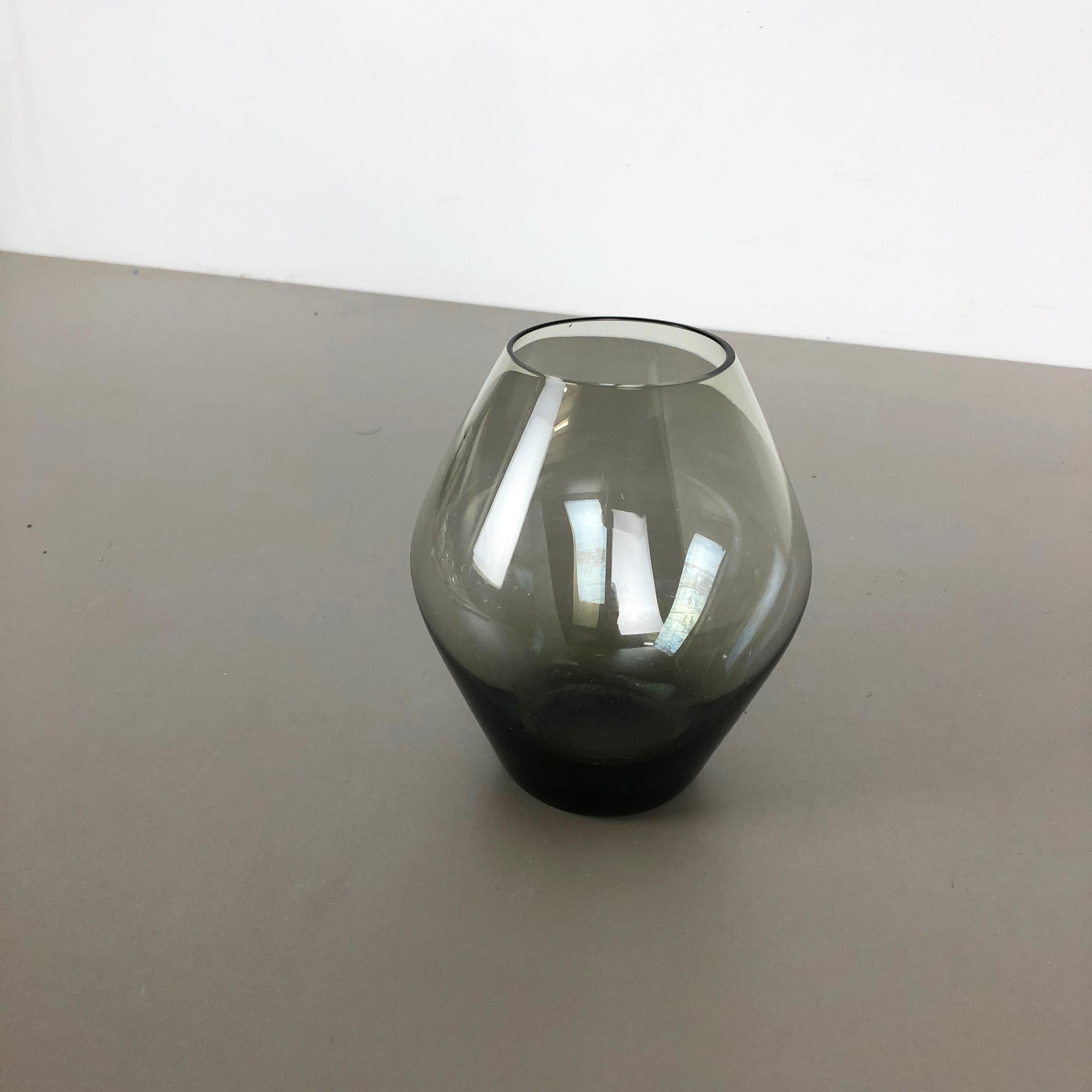 Vintage 1960s Turmalin Vase by Wilhelm Wagenfeld for WMF, Germany Bauhaus In Good Condition In Kirchlengern, DE